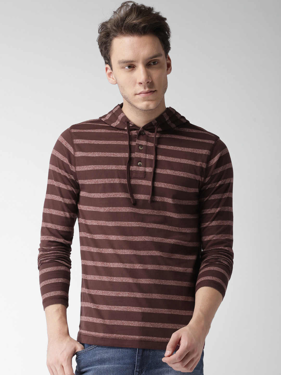 

Aeropostale Men Burgundy Striped Hooded T-shirt