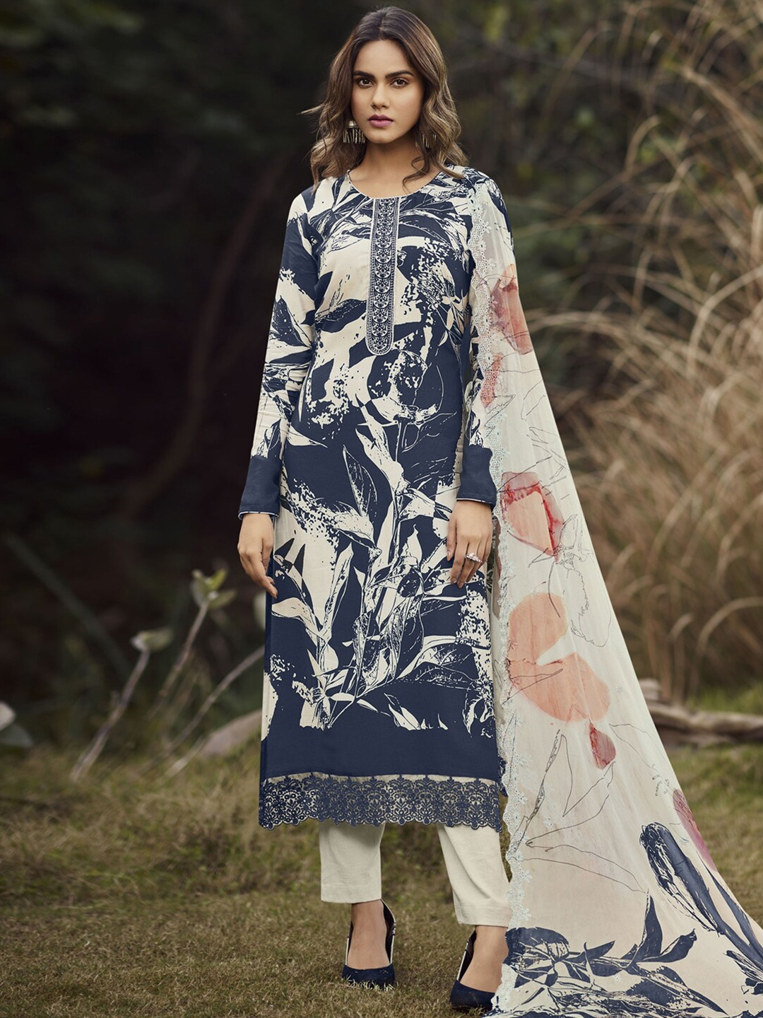 

Stylee LIFESTYLE Digital Printed Pure Silk Unstitched Dress Material, Blue