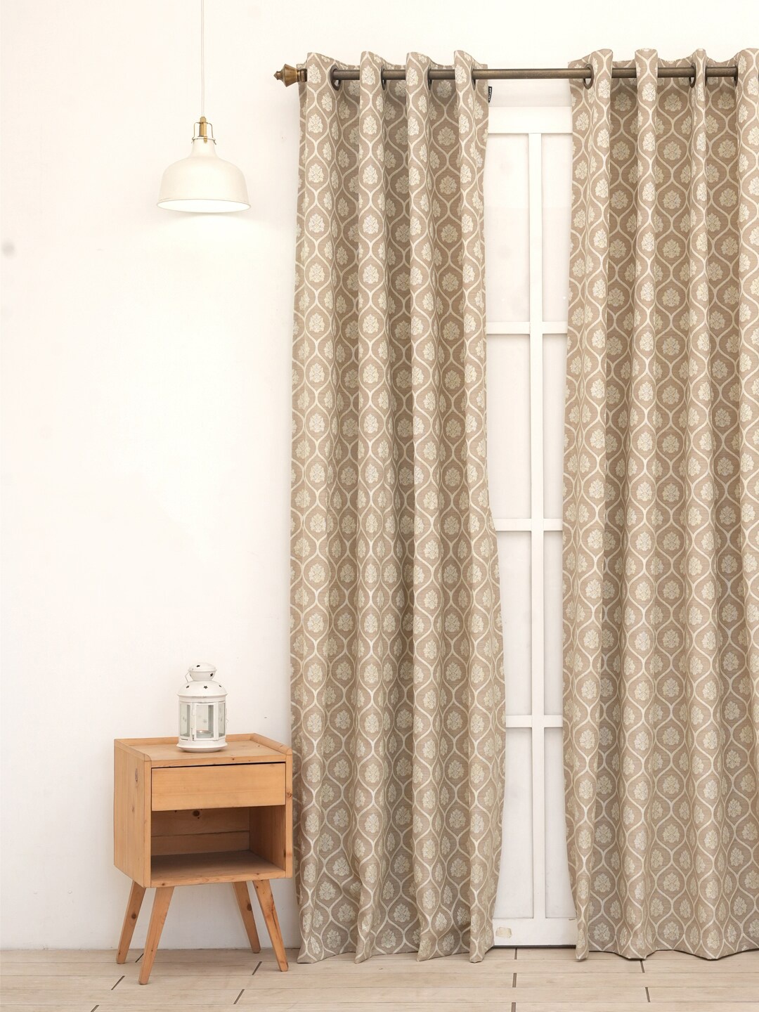 

Ariana Beige & White 1 Pieces Room Darkening Long Door Curtain