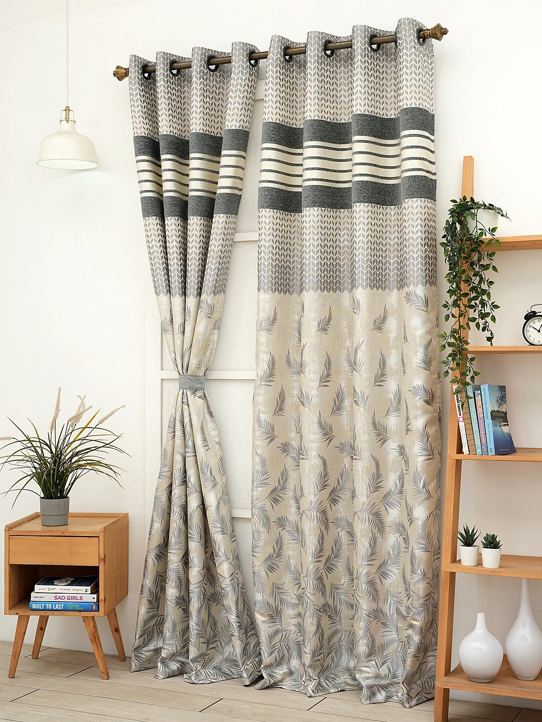 

Ariana 1 Pieces Grey &White Abstract Room Darkening Long Door Curtain