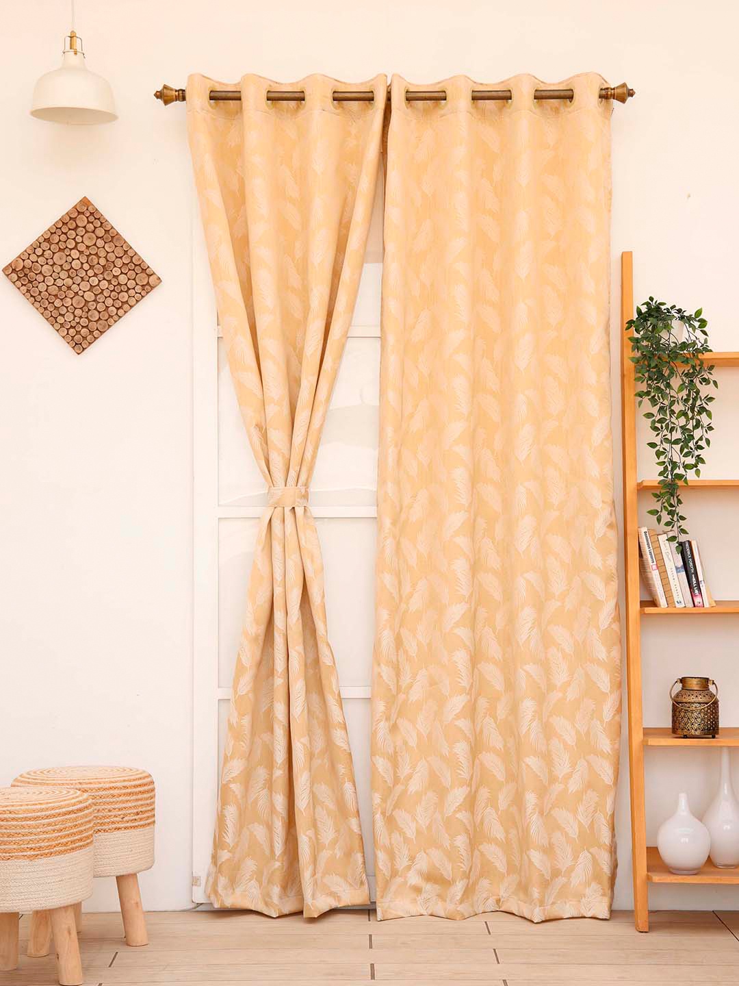 

Ariana Beige & White 1 Pieces Floral Black Out Door Curtain