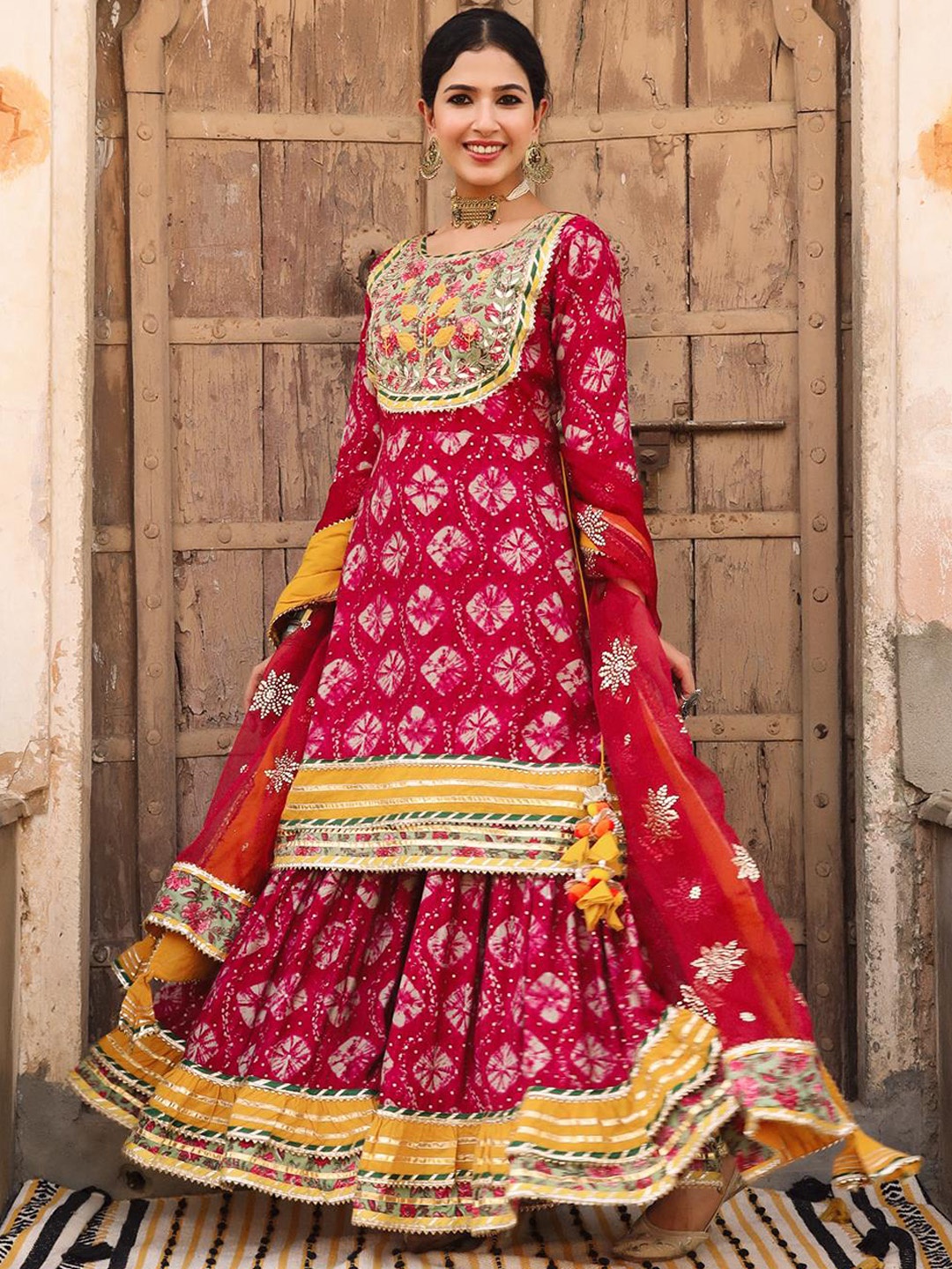 

SCAKHI Ombre Dyed Gotta Patti Pure Silk Kurti With Sharara & Dupatta, Fuchsia