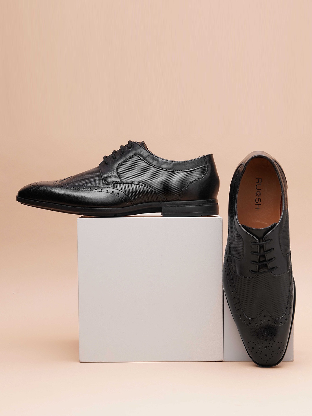 

Ruosh Men Textured Leather Formal Brogues, Black