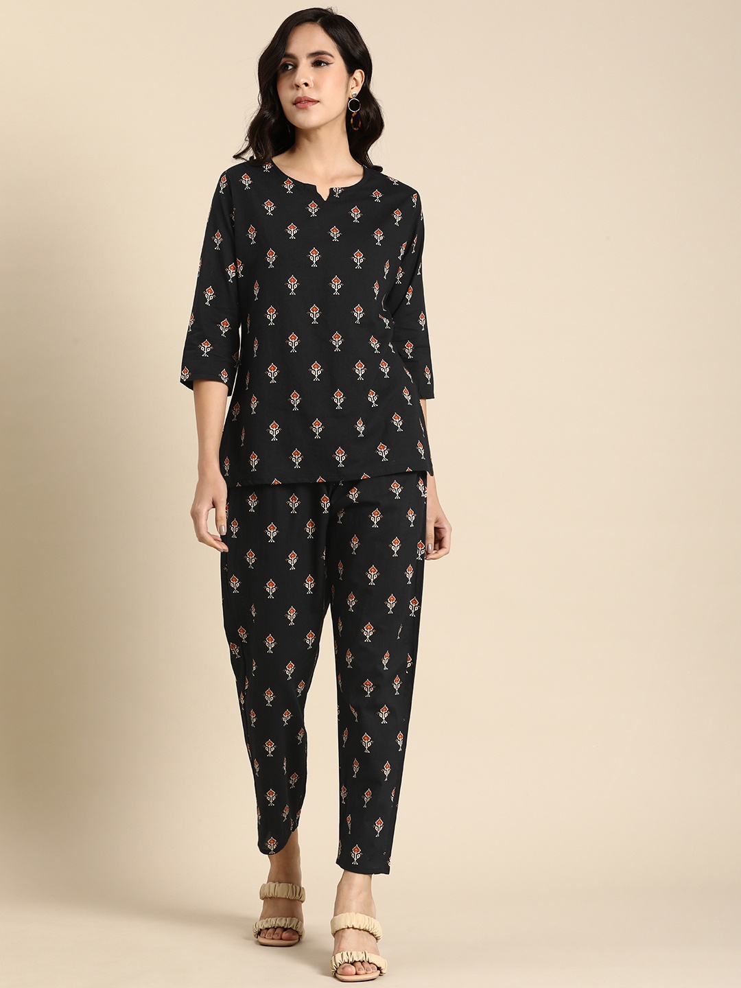 

Anouk Women Navy Blue Ethnic Motifs Printed Regular Pure Cotton Kurti with Trousers