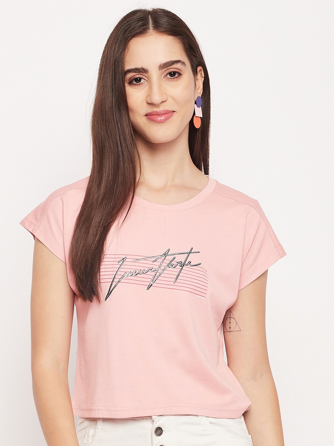 

Okane Typography Printed Extended Sleeves Crop T-shirt, Pink