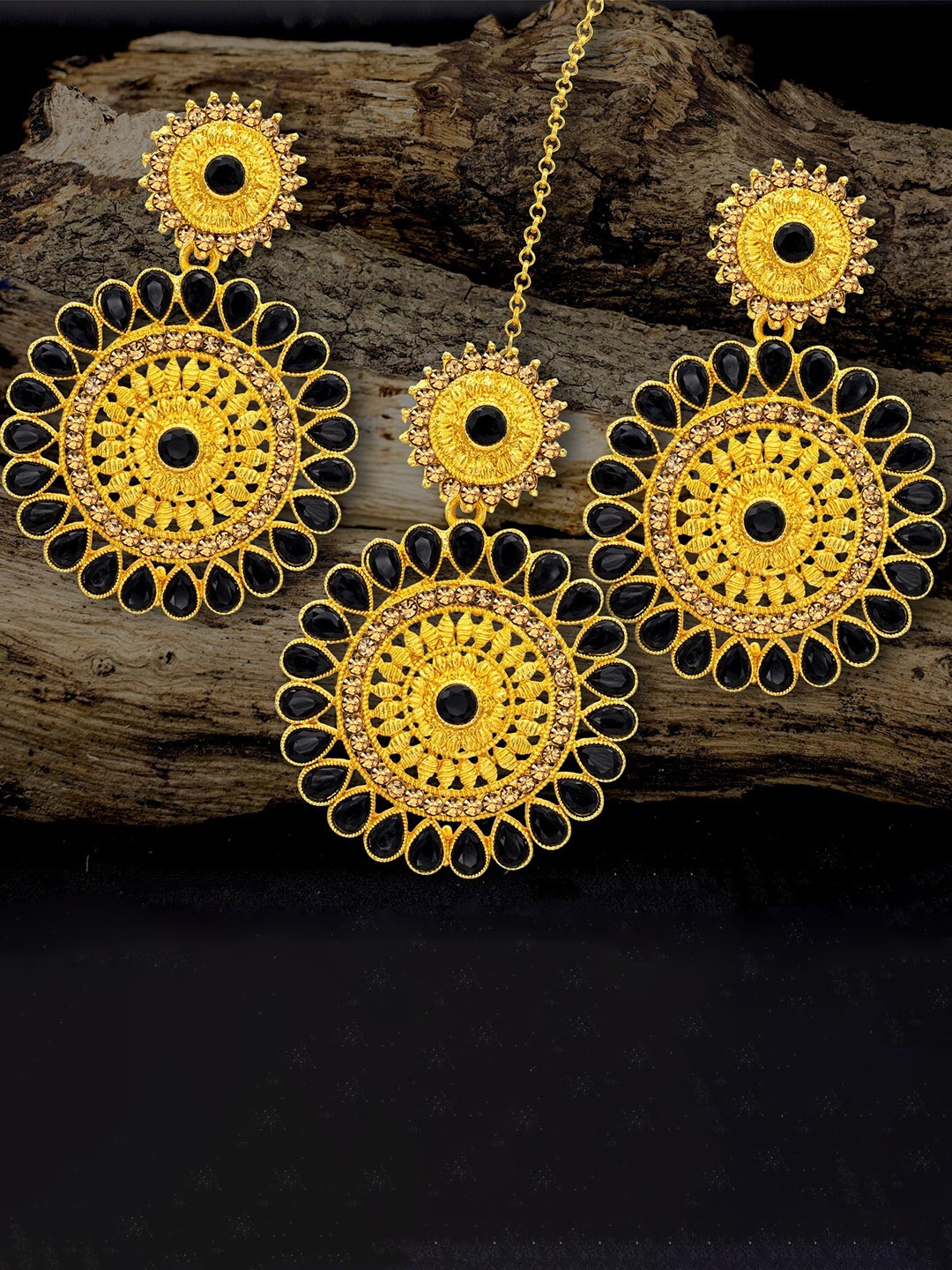 

Rhymee Gold-Plated Circular Drop Earrings With Mangtikka