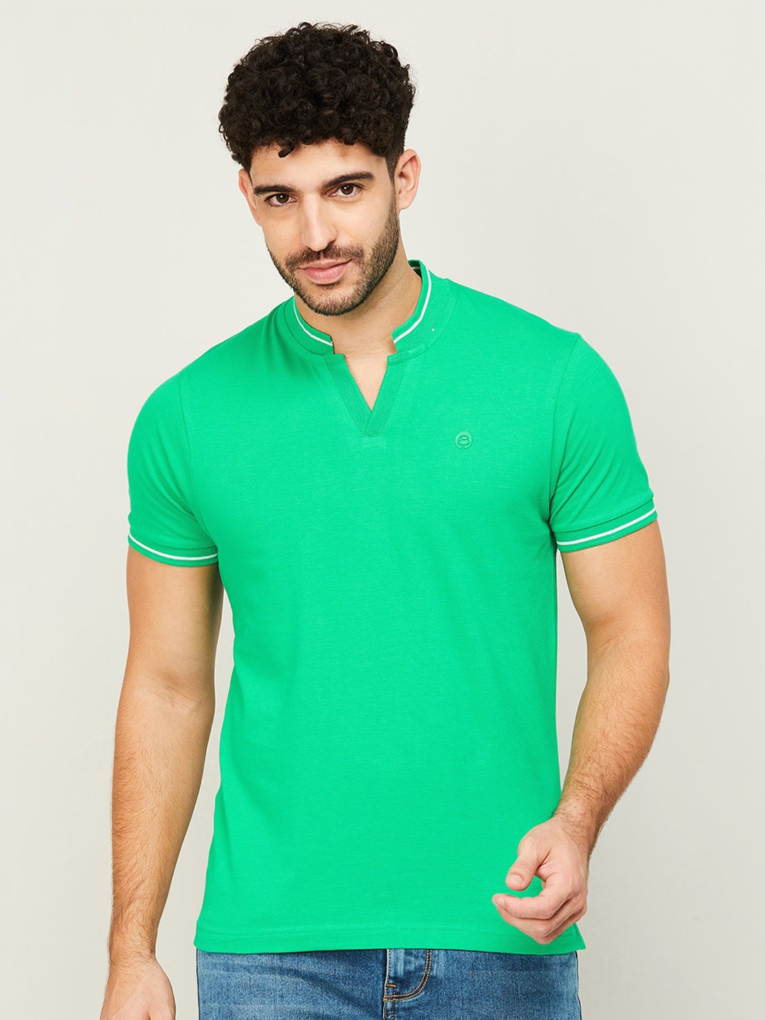 

Bossini V-Neck Short Sleeves Slim Fit T-shirt, Green