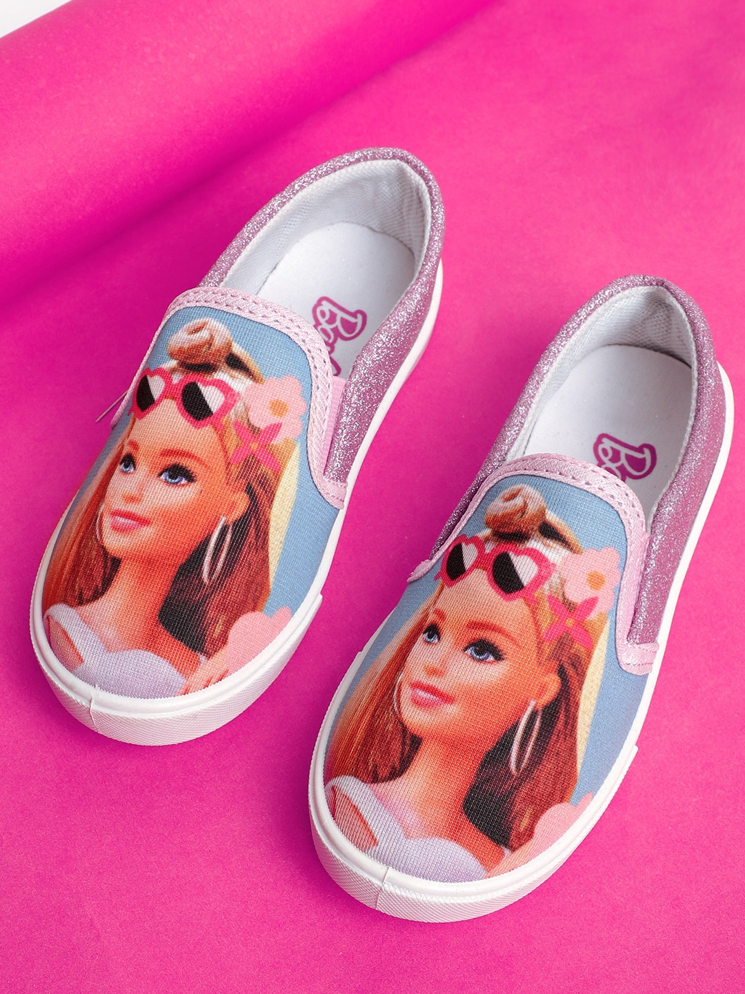 

Kids Ville Girls Barbie Printed Comfort Insole Canvas Contrast Sole Slip-On Sneakers, Pink