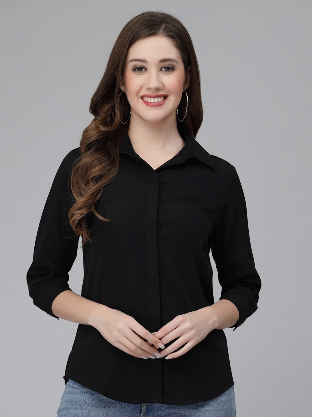 

Wool Trees Spread Collar Three-Quarter Sleeves Casual Shirt, Black