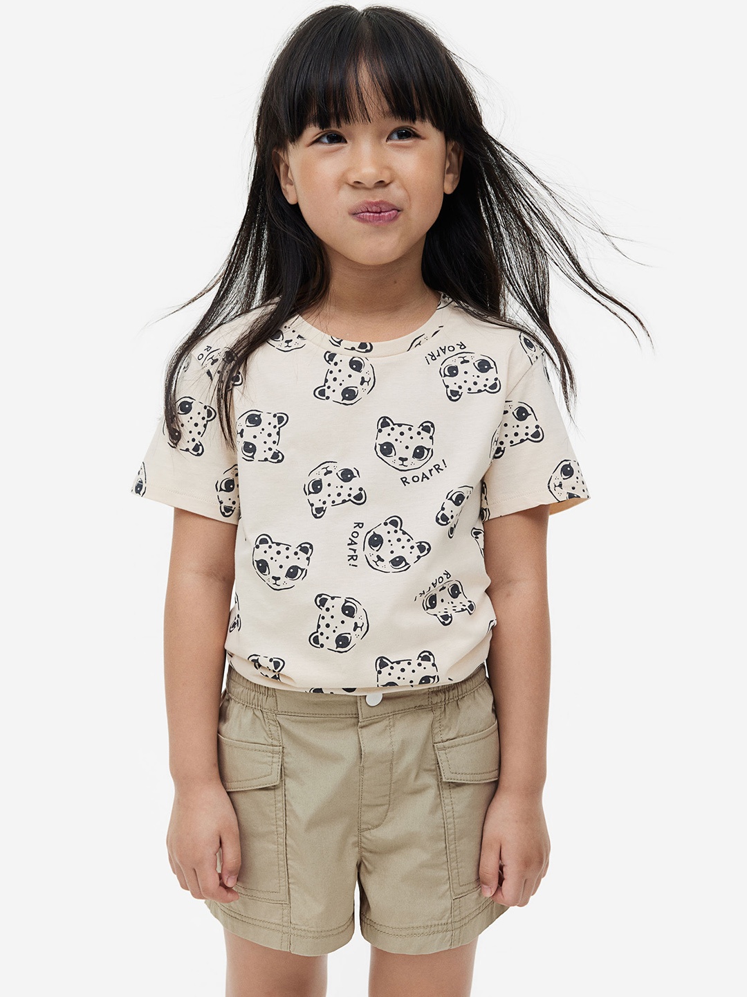

H&M Girls Pure Cotton Cargo Shorts, Green
