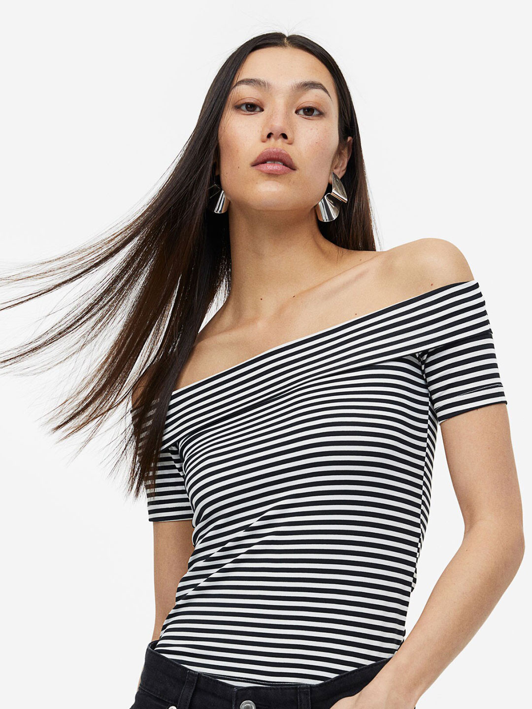 

H&M Off-The-Shoulder Top, Black