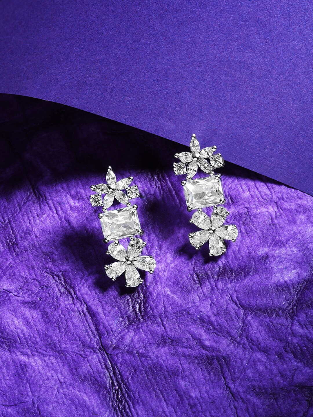 

DressBerry Silver-Plated Floral Zircon Studded Drop Earrings