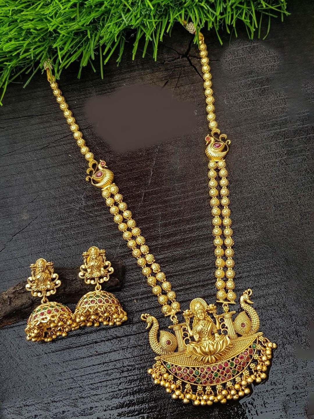 

GRIIHAM Gold-Plated AD-Studded Temple Jewellery Set