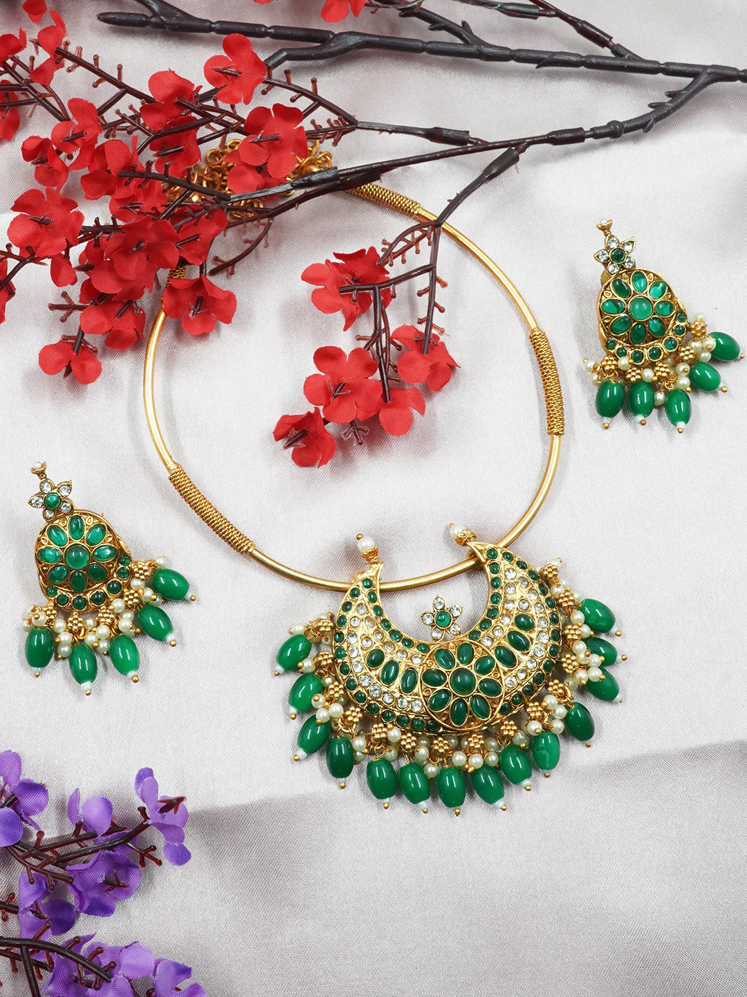 

GRIIHAM Gold-Plated AD Studded & Beaded Jewellery Set