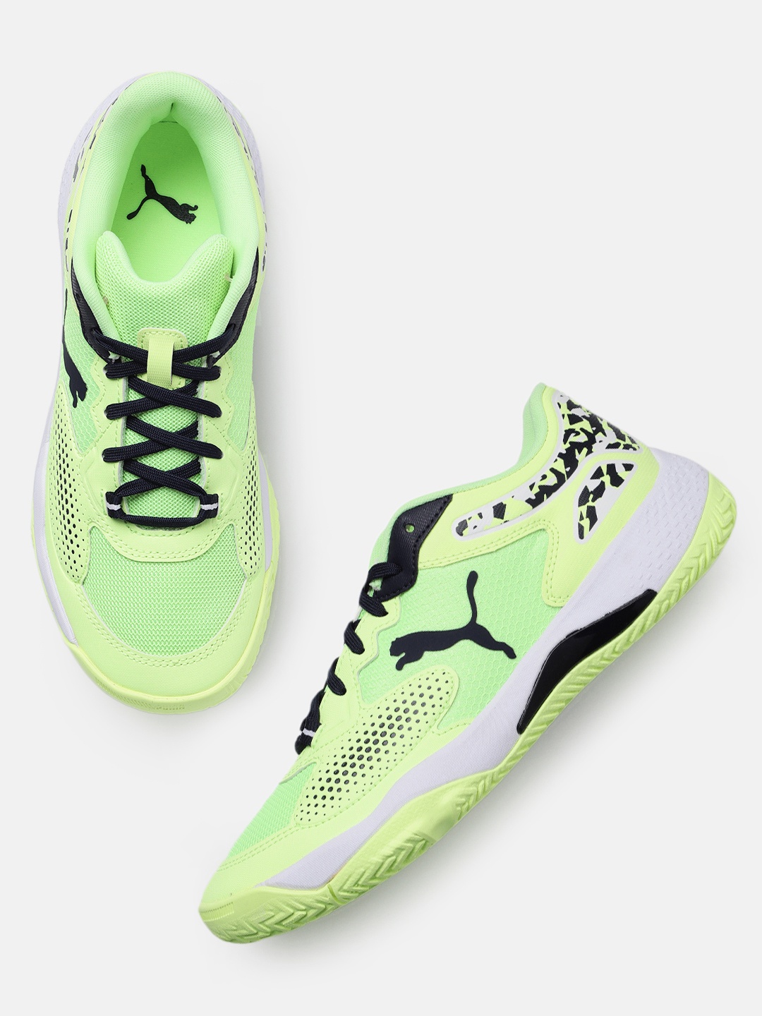 

Puma Unisex Textured & Printed Solarcourt RCT Indoor Badminton Shoes, Fluorescent green