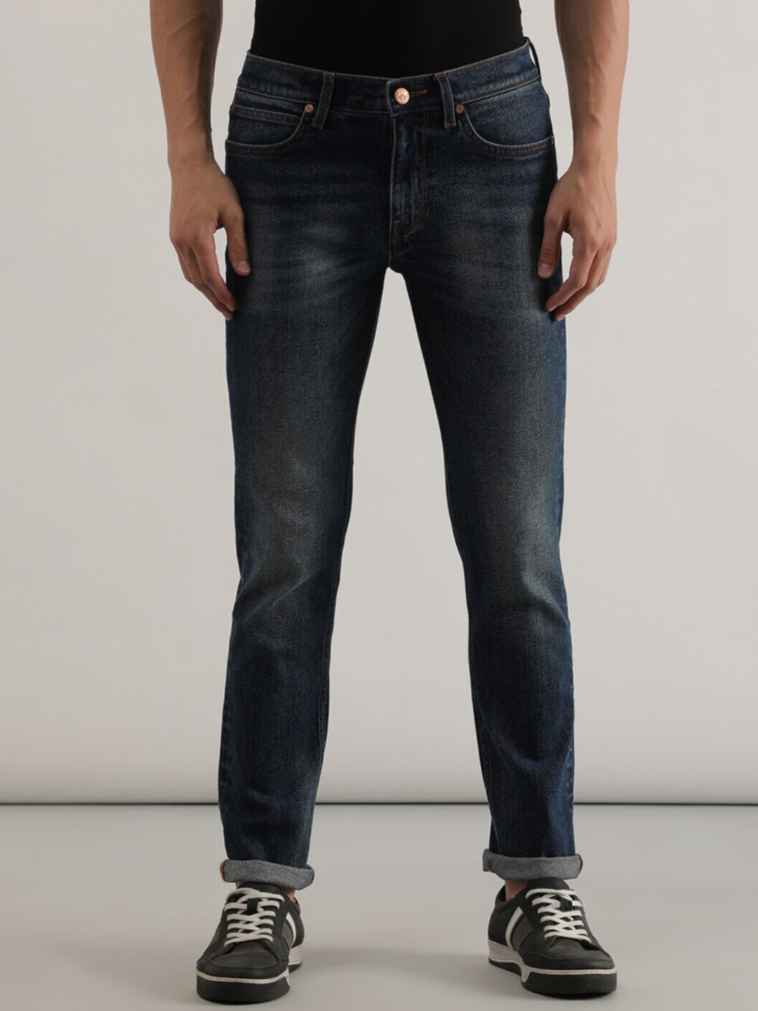 

Lee Men Mid-Rise Slim Fit Light Fade Stretchable Cotton Jeans, Blue