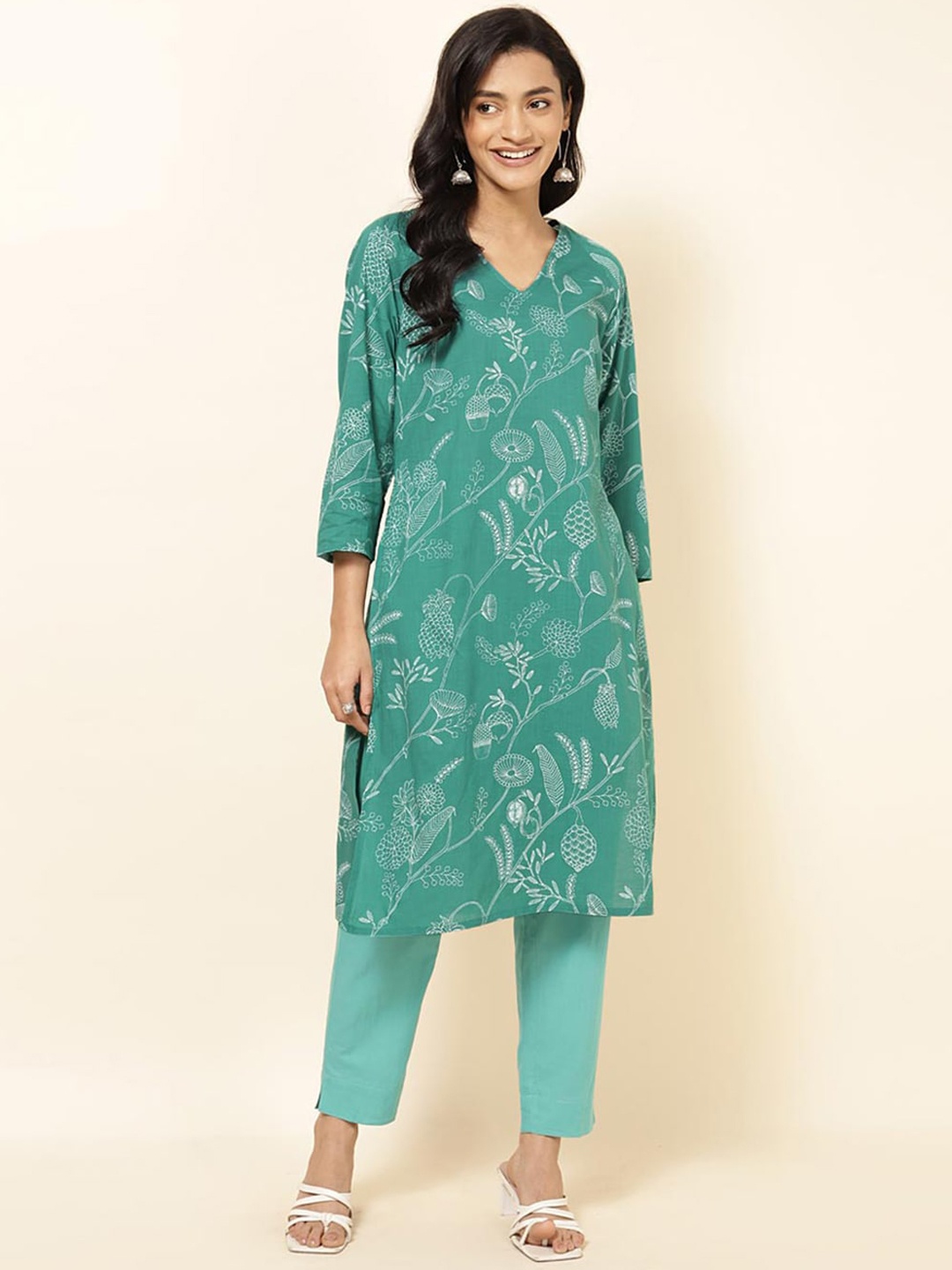 

Fabindia V-Neck Floral Printed Pure Cotton Kurta, Green