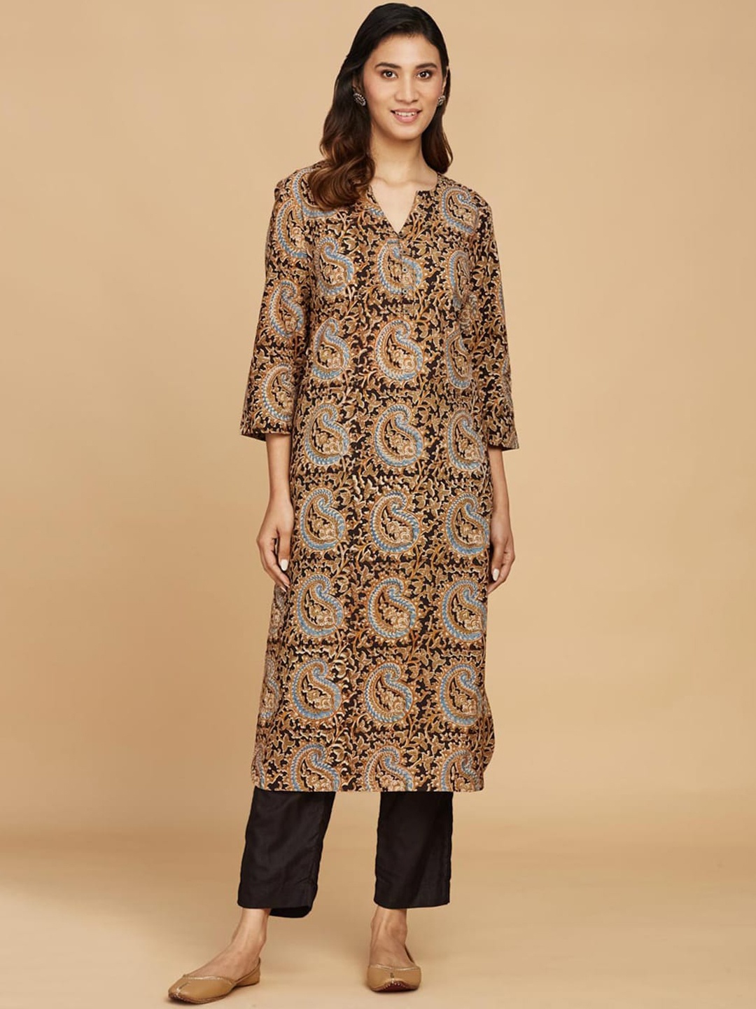 

Fabindia Floral Kalamkari Printed Pure Cotton Kurta, Black
