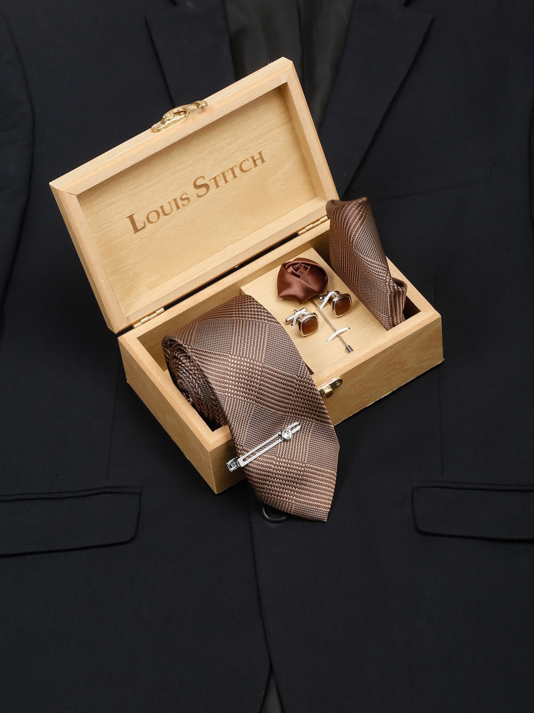 

LOUIS STITCH Men Maple Brown Italian Silk Necktie Accessory Gift Set