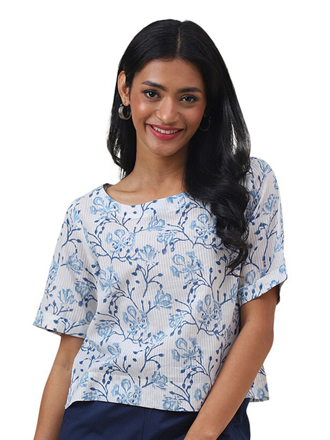 

Fabindia Floral Printed Cotton Boxy Top, White