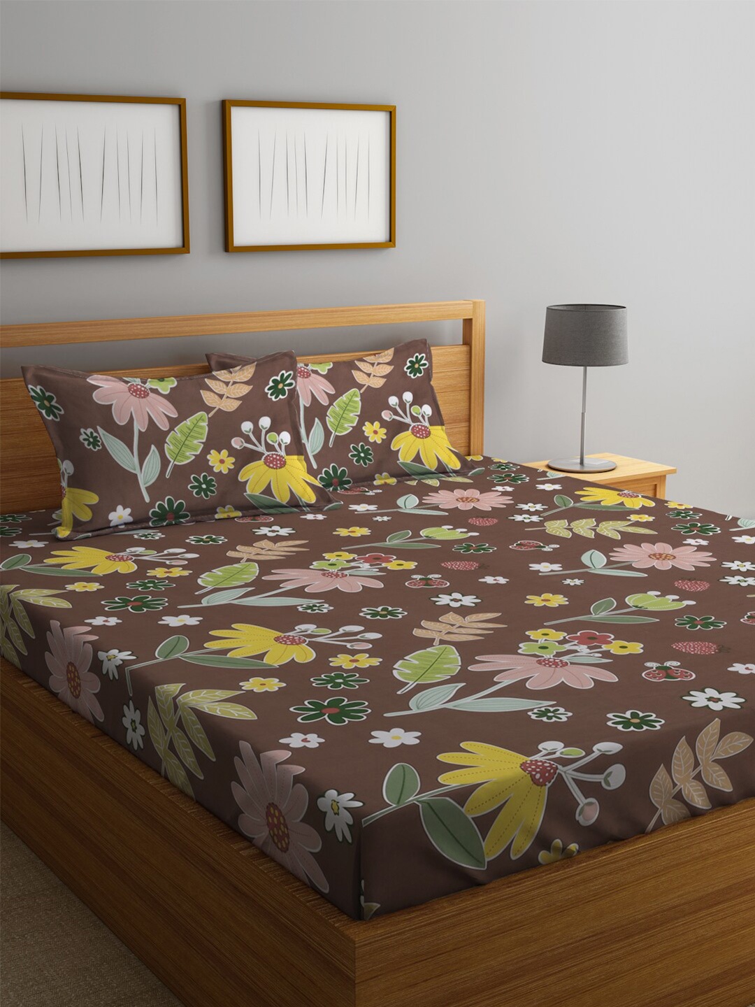 

KLOTTHE Brown & Yellow Floral-Printed 300TC Fitted King Bedsheet & 2 Pillow Covers