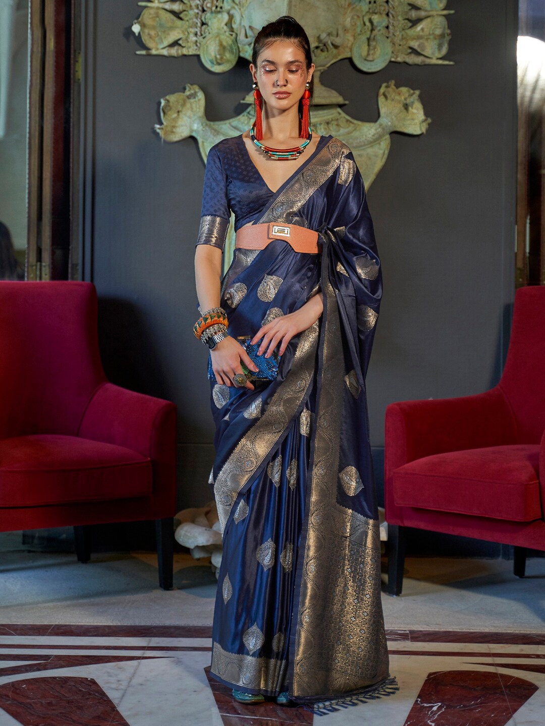 

Mitera Navy Blue & Gold-Toned Ethnic Woven Design Zari Banarasi Saree