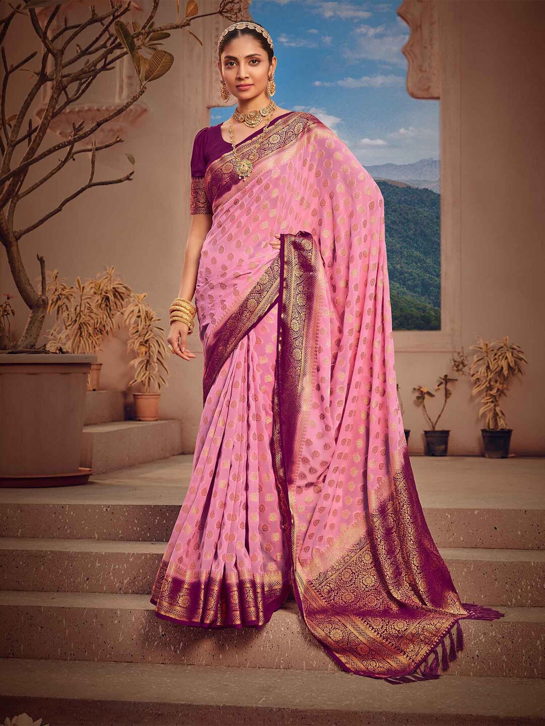 

Saree mall Pink Burgundy Ethnic Motif Woven Design Poly Georgette Kanjeevaram Sarees