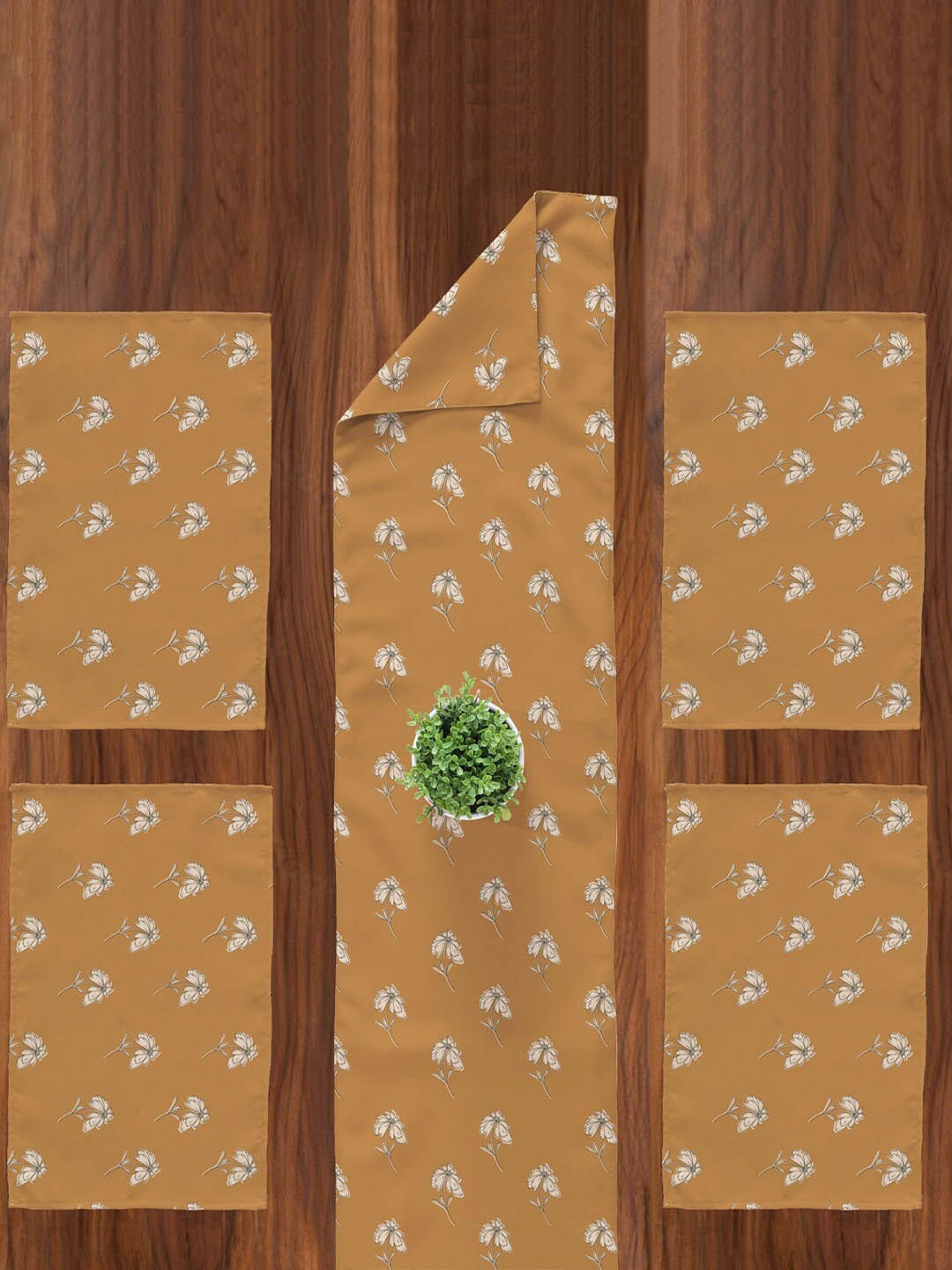 

SPACES Brown & White 5 Pieces Floral Printed Reversible Table Runner & Table Placemats