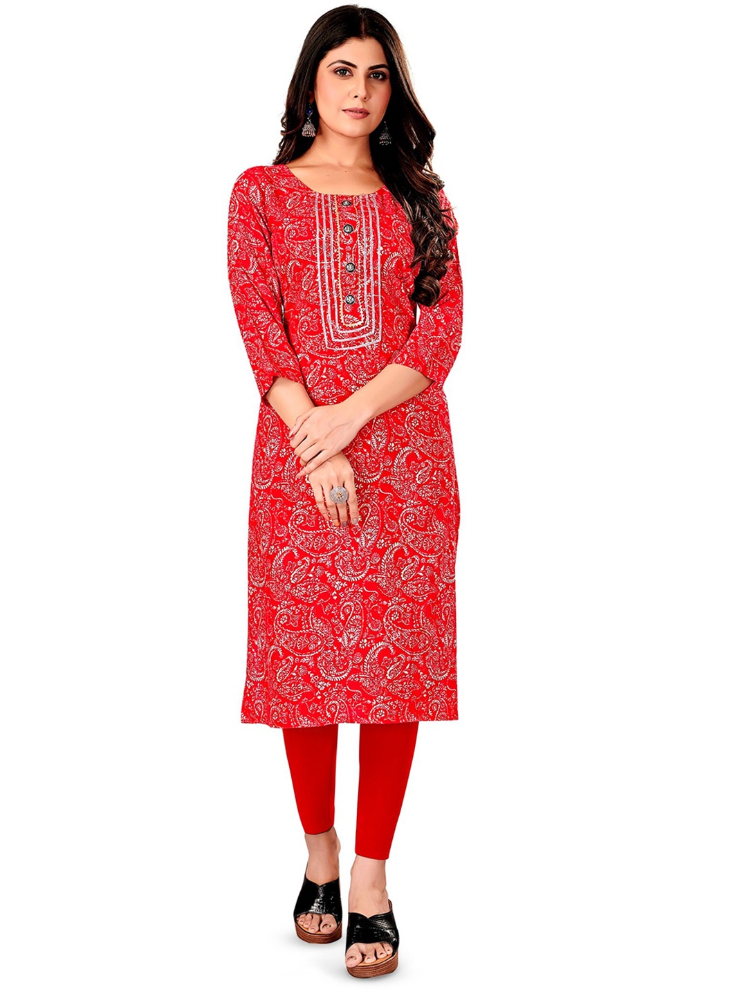 

APNISHA Paisley Printed Gotta Patti Kurta, Red