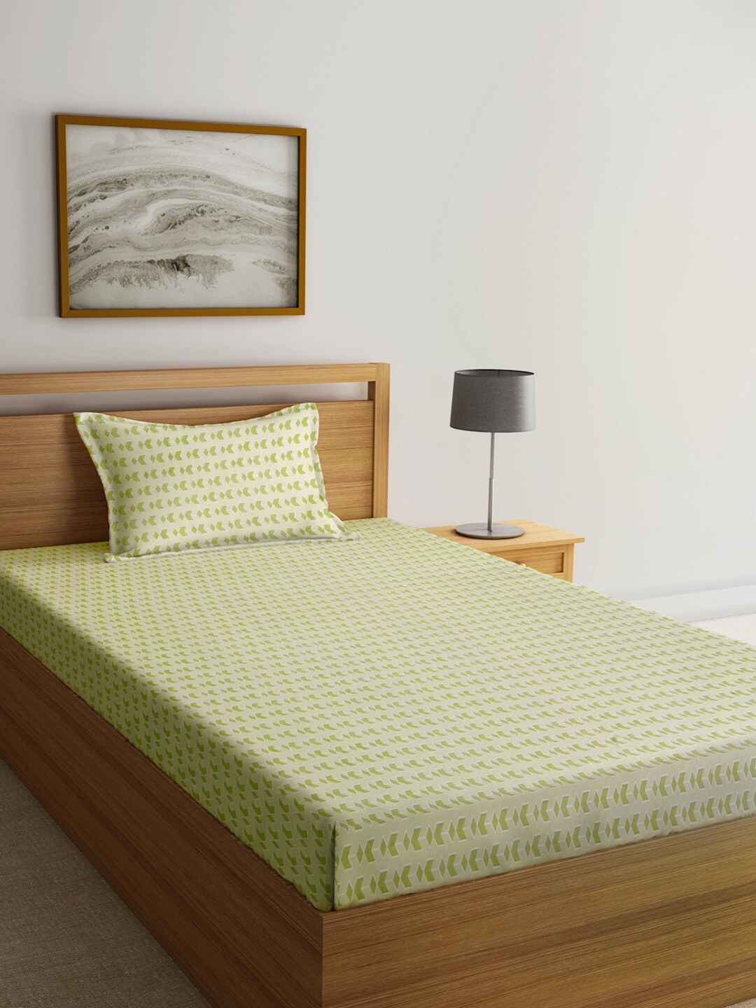 

KLOTTHE Olive Green Geometric Printed 300 TC Fitted Single Bedsheet with Pillow Cover