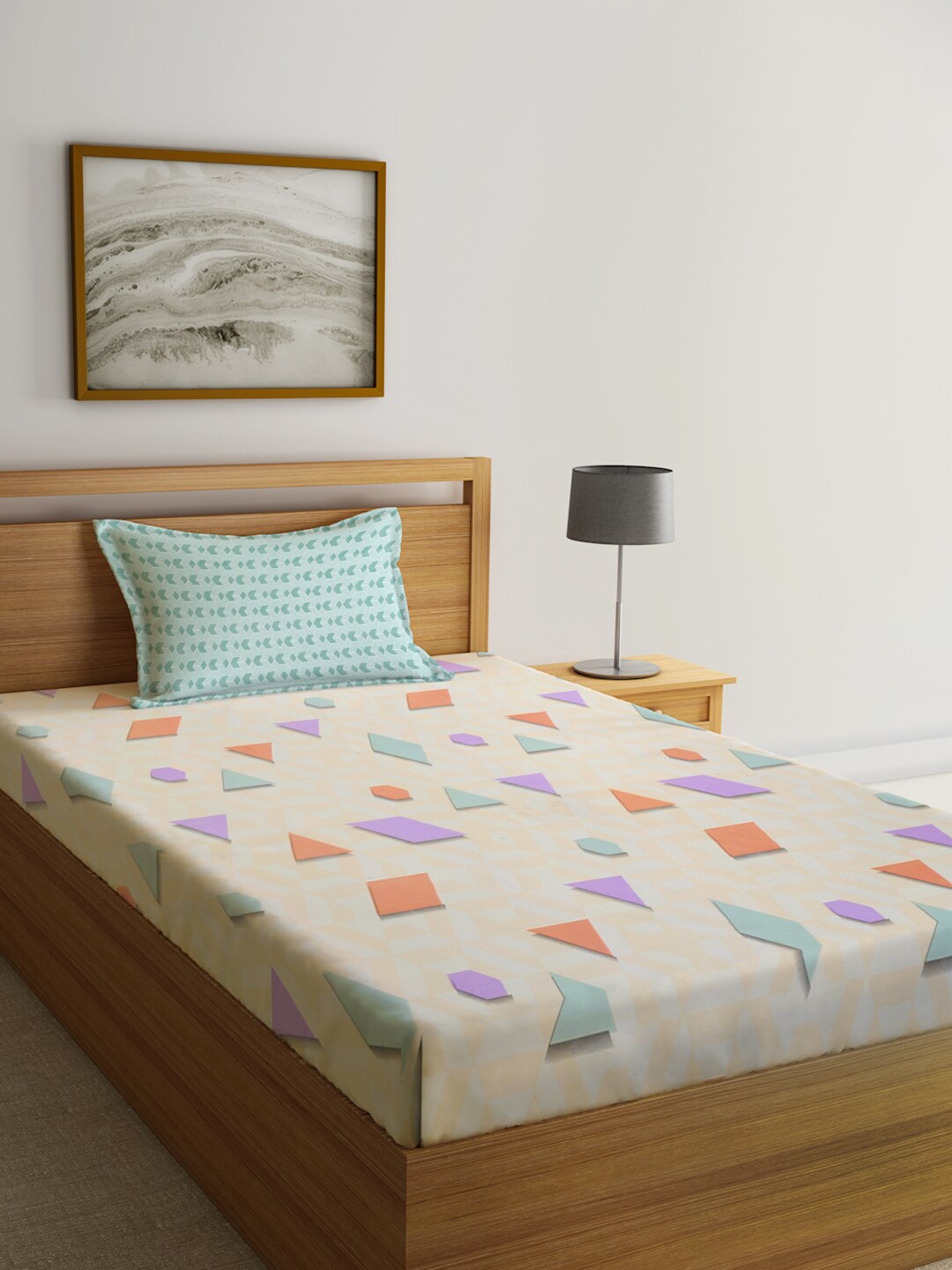 KLOTTHE Orange & Pink Geometric Printed 300 TC Fitted Single Bedsheet With Pillow Cover