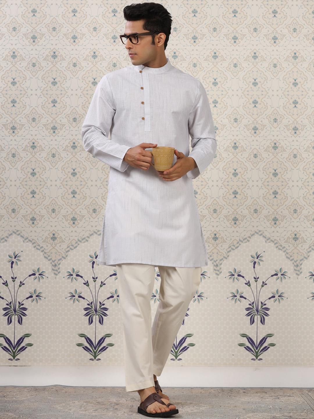 

Ode by House of Pataudi Beige & White Striped Kurta with Pyjamas