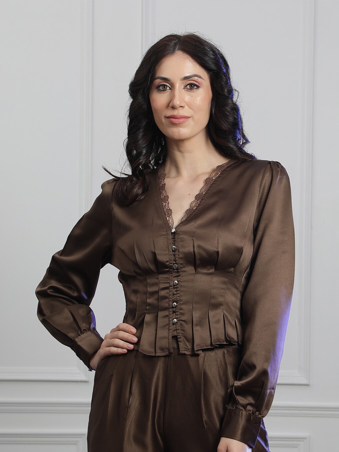 

NEUDIS Fitted Cinched Waist Top, Brown