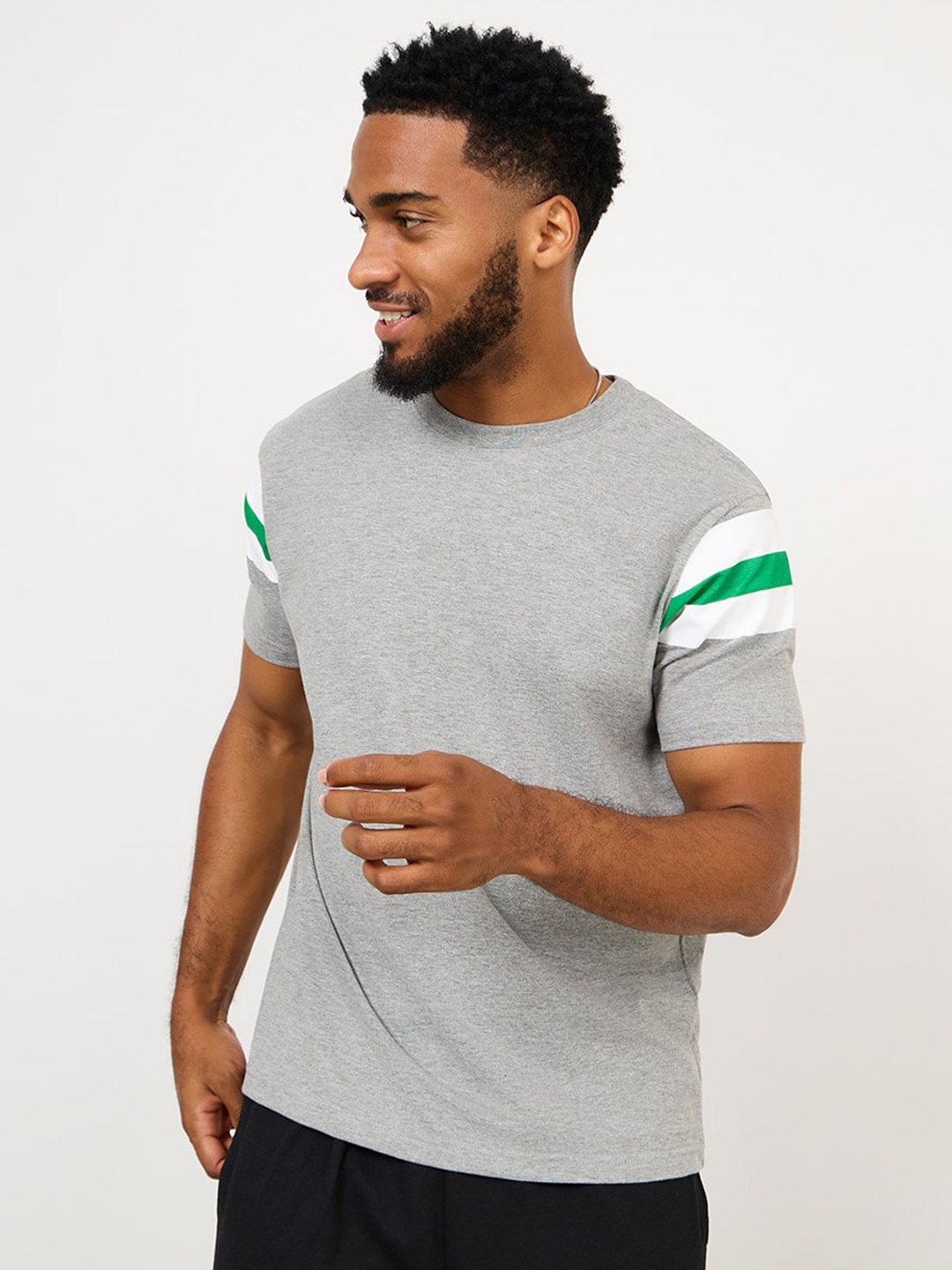 

Styli Colorblock Sleeves Regular Fit T-shirt, Grey