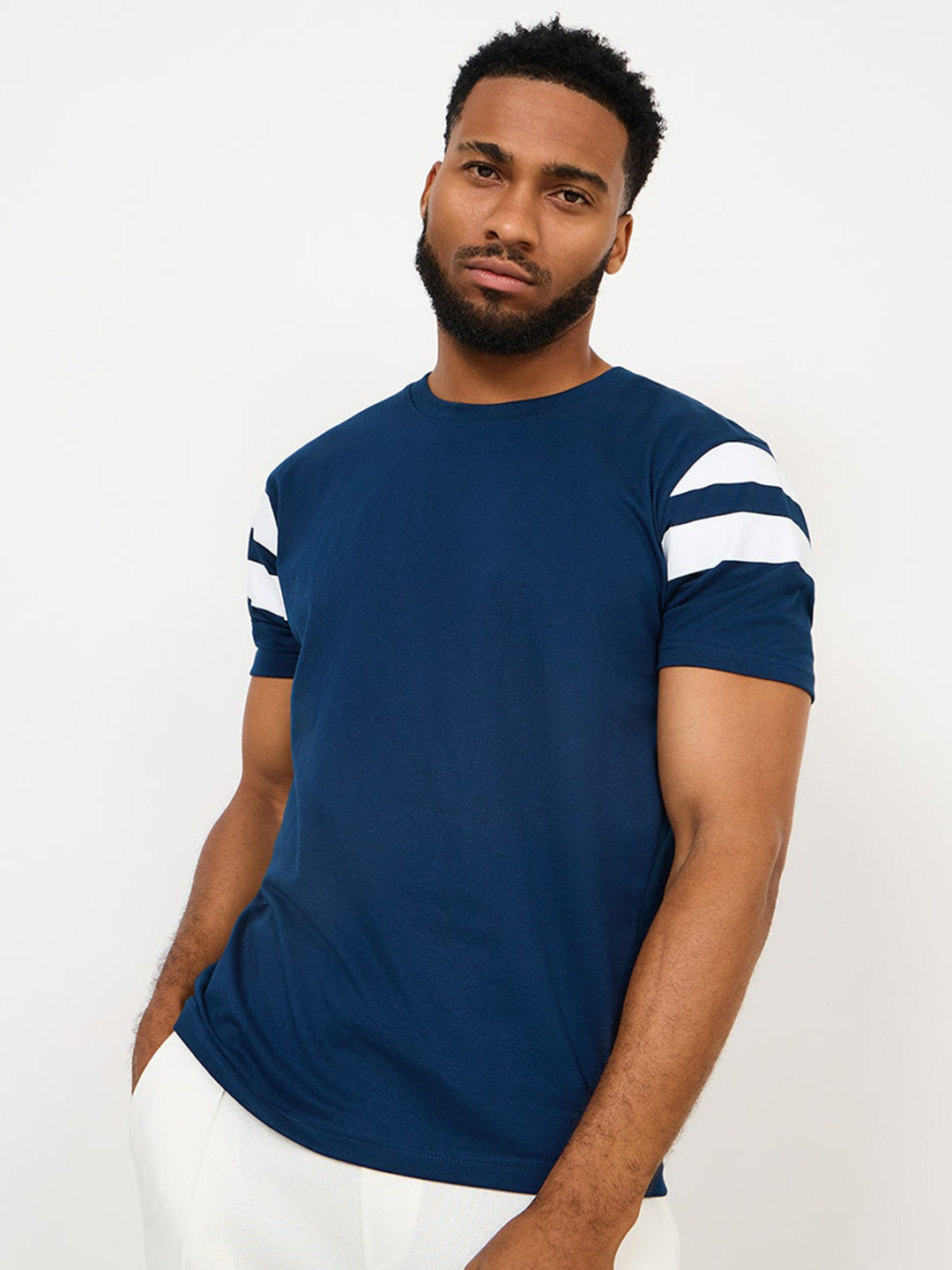 

Styli Colorblock Sleeves Regular Fit T-shirt, Navy blue
