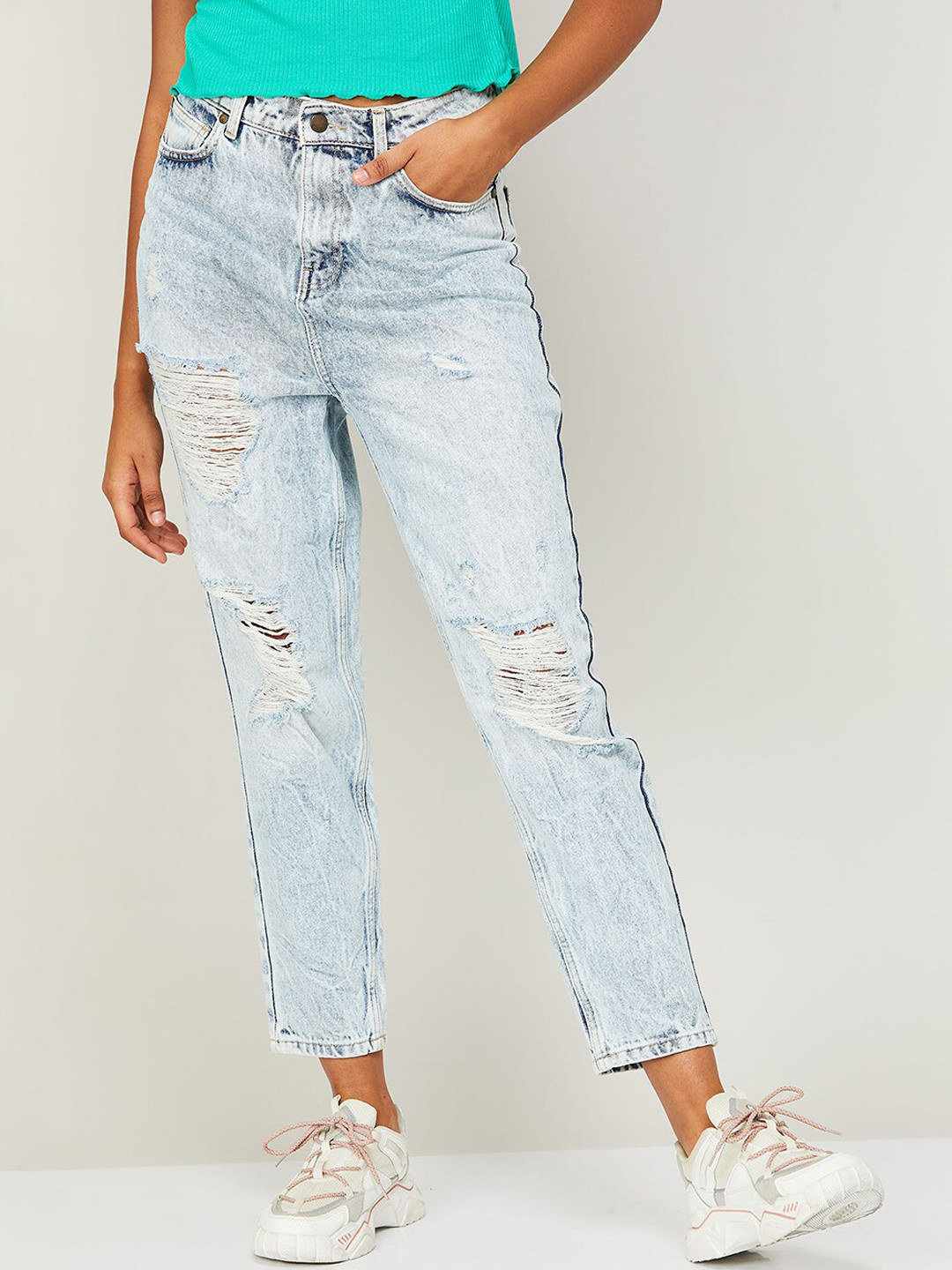 

Ginger by Lifestyle Women Mid-Rise Highly Distressed Light Fade Cotton Jeans, Blue