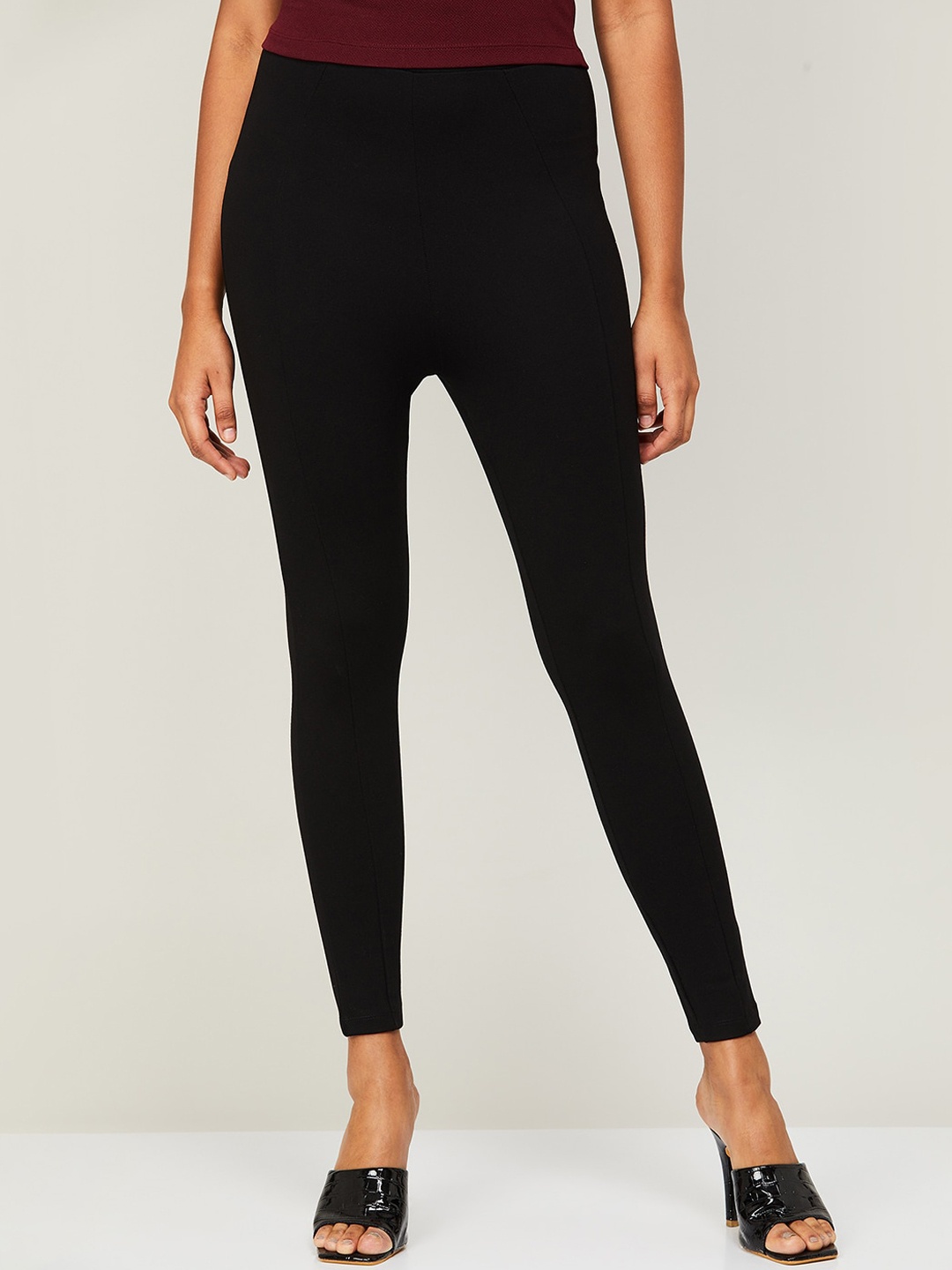 

Ginger by Lifestyle Women Relaxed Skinny Fit Trousers, Black