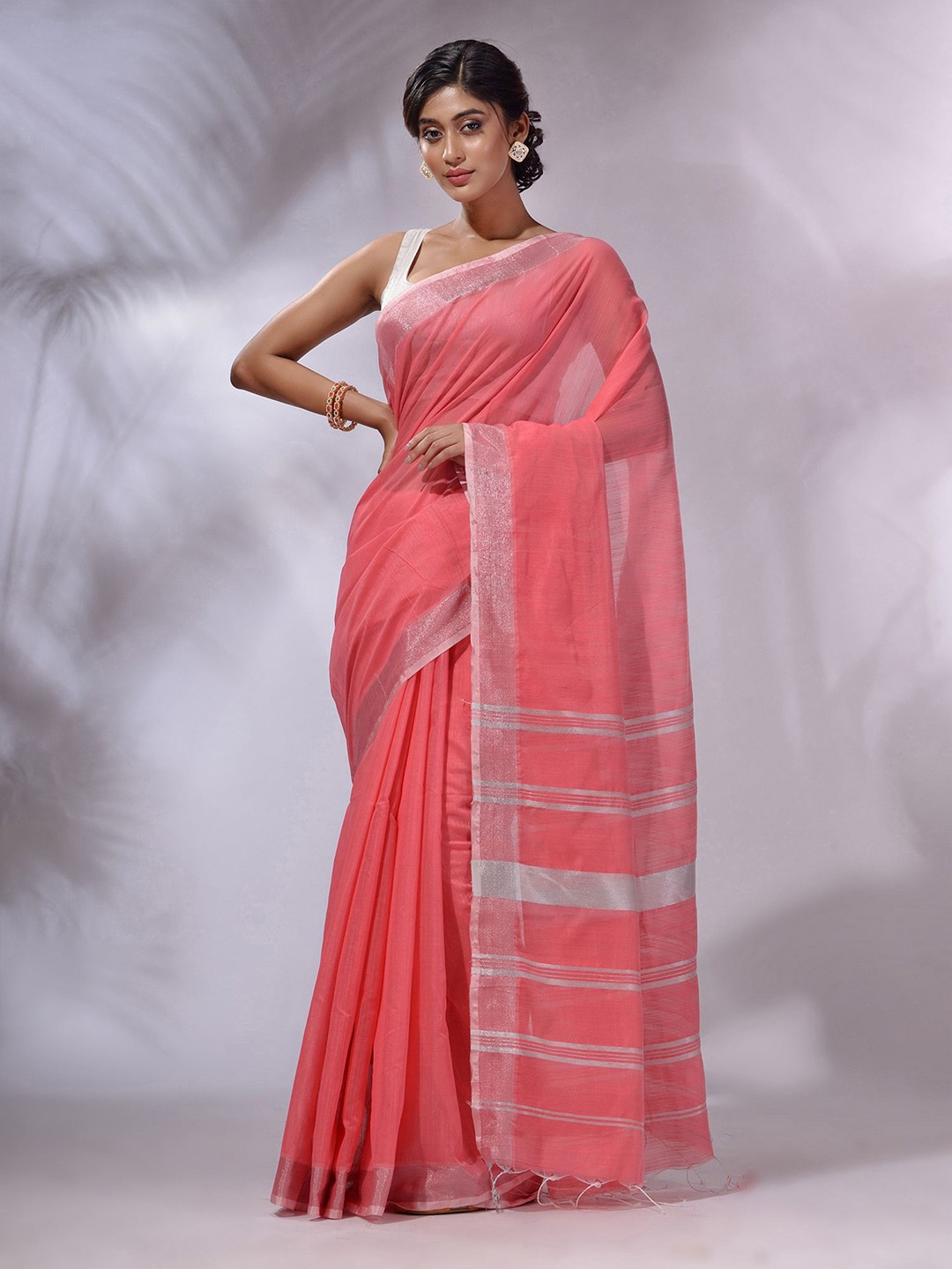 

Charukriti Zari Silk Cotton Handloom Saree, Pink