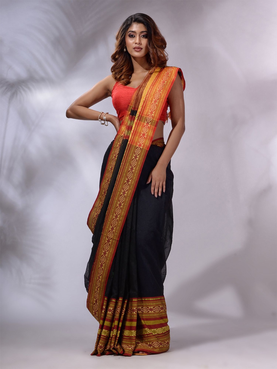 

Charukriti Zari Silk Cotton Saree, Black
