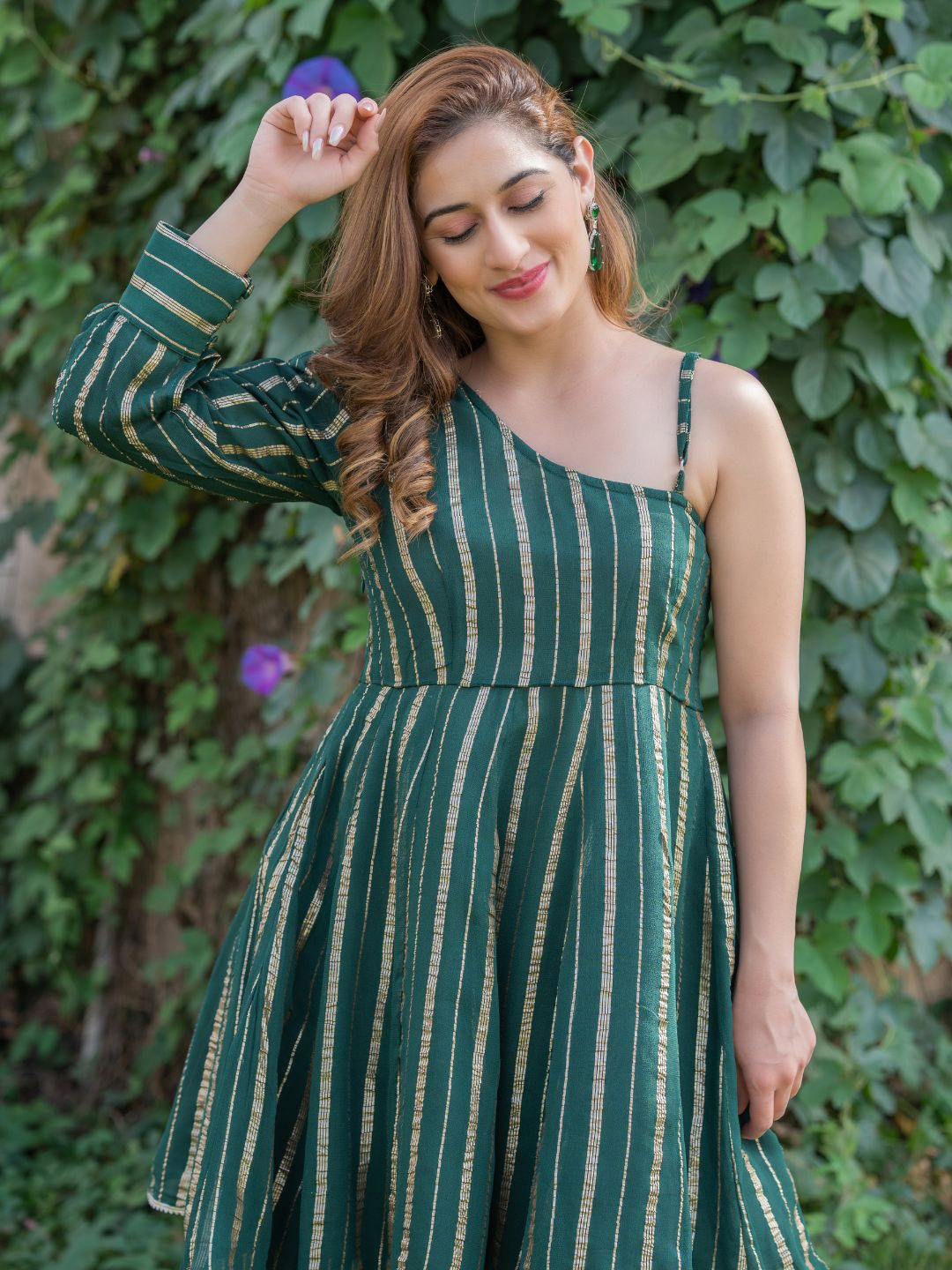 

HOUSE OF JAMOTI Striped One Shoulder Neck Tunic With Palazzo, Green