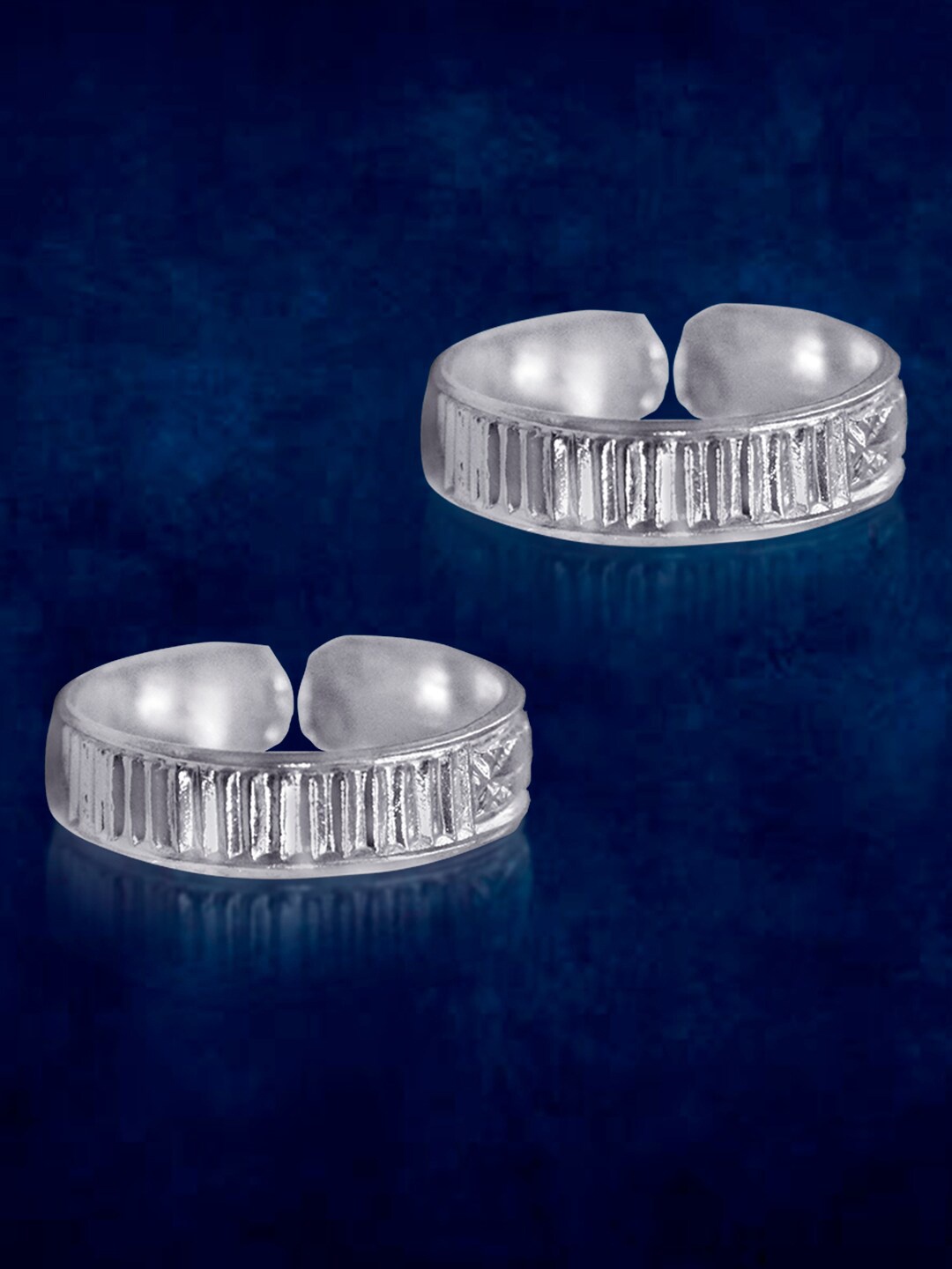 

Taraash Set Of 2 925 Sterling Silver Toe Rings