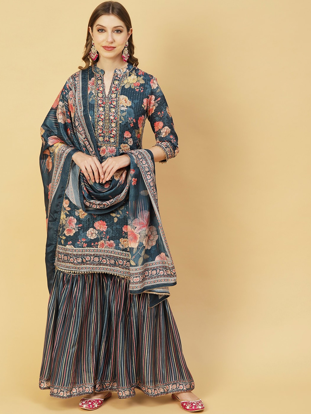 

FASHOR Teal Floral Printed Thread Work Kurta with Sharara & With Dupatta