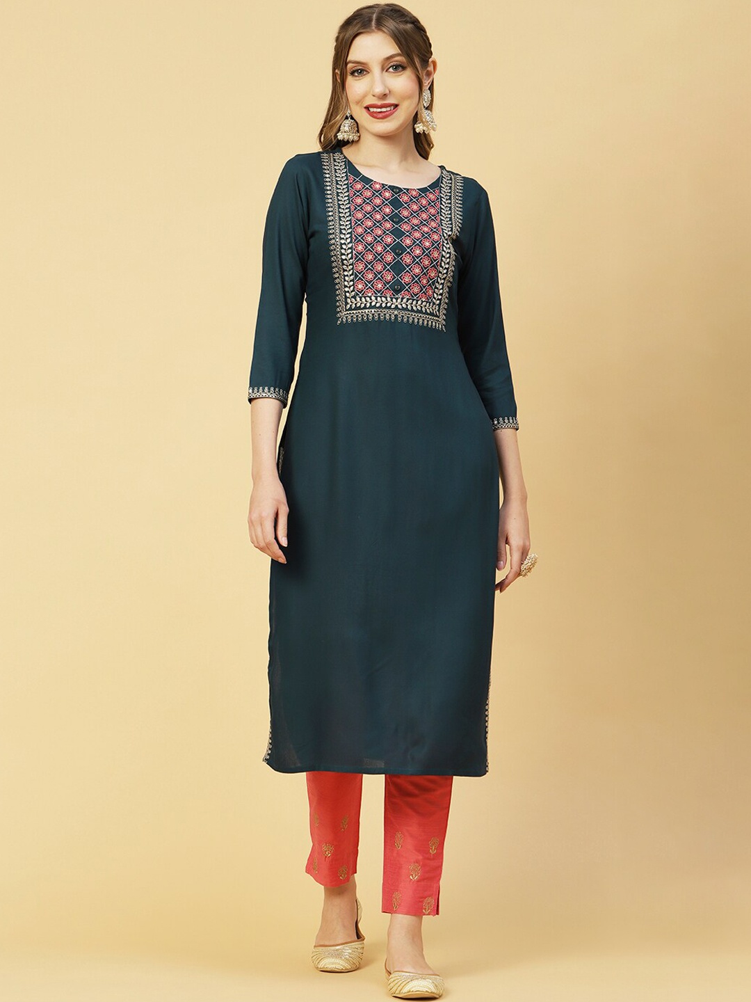 

FASHOR Teal & Red Floral Yoke Design Thread Work Kurta
