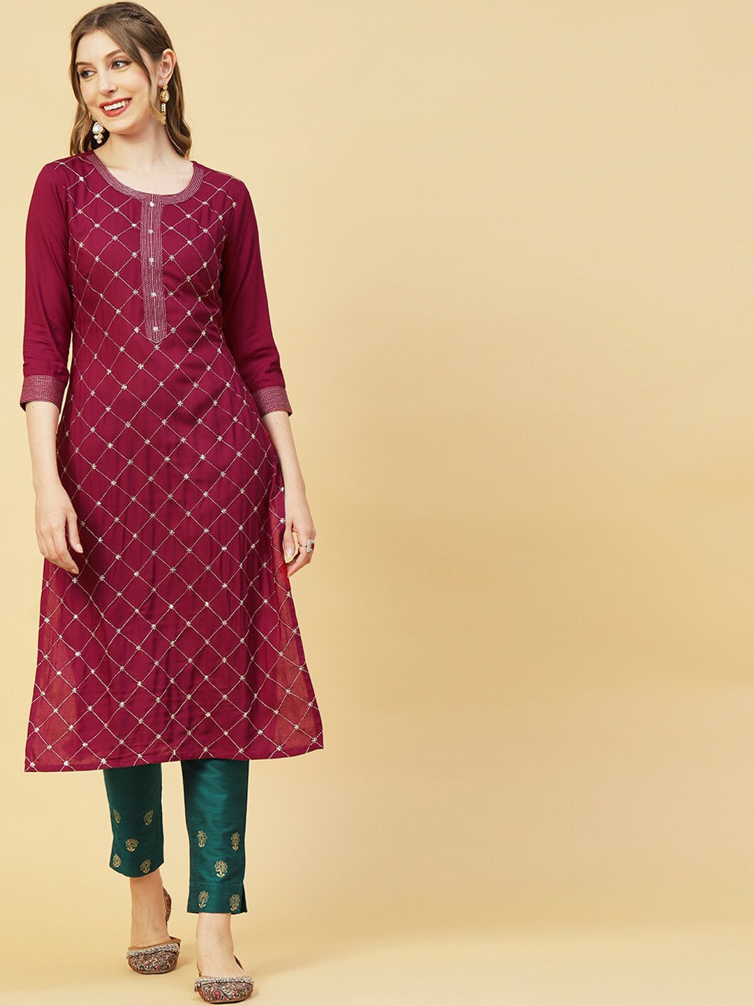 

FASHOR Red Geometric Embroidered Sequinned Kurta