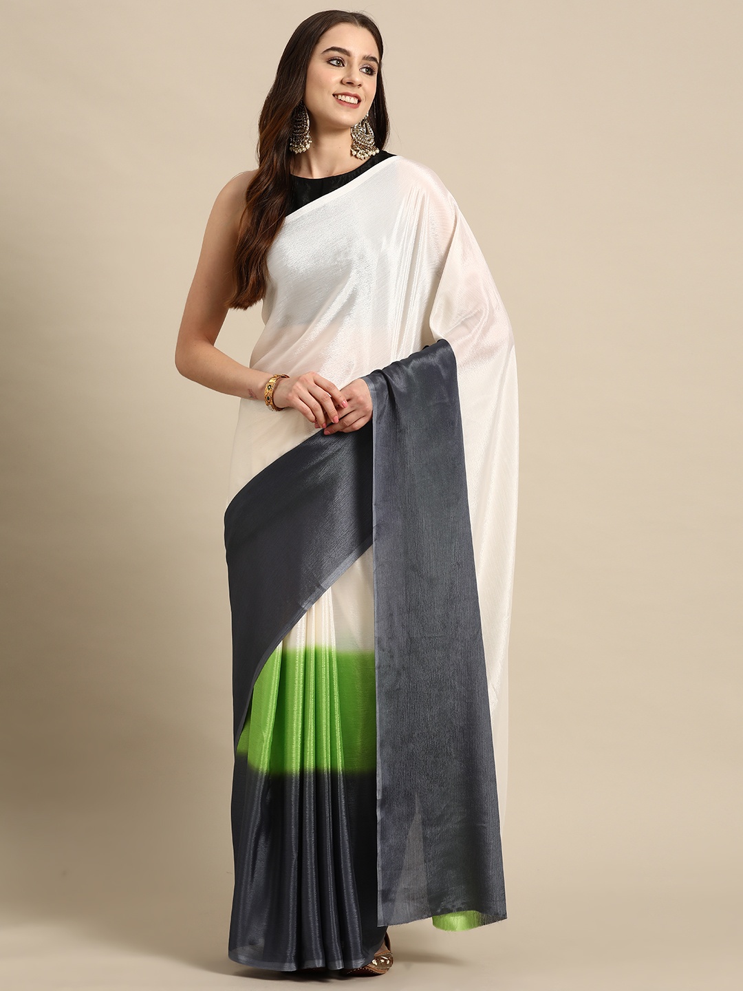 

HERE&NOW Colourblocked Poly Georgette Ready to Wear Saree, Green