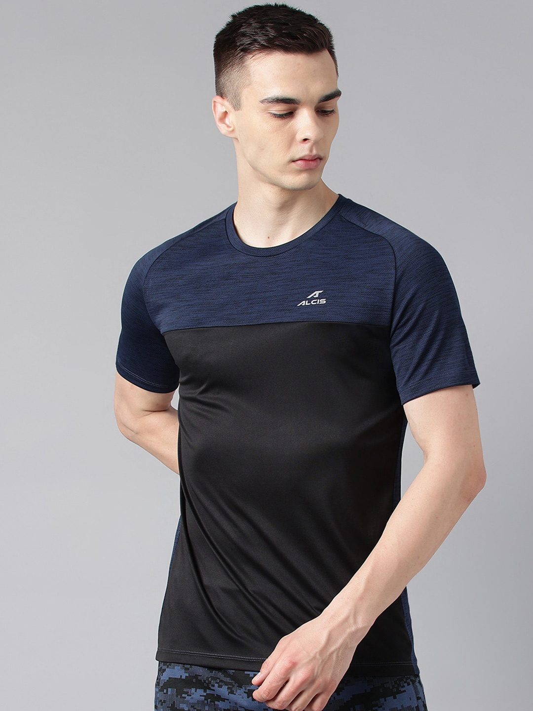

Alcis Colourblocked Dry Tech Slim Fit T-Shirt, Navy blue