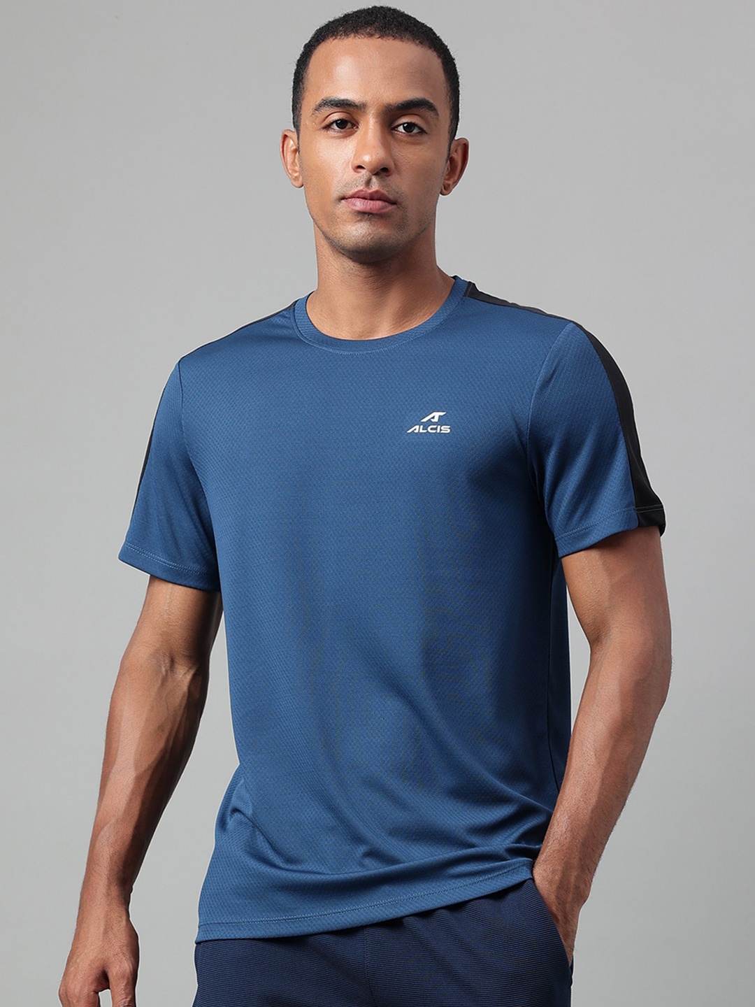 

Alcis Round Neck Dry Tech Slim Fit T-Shirt, Blue
