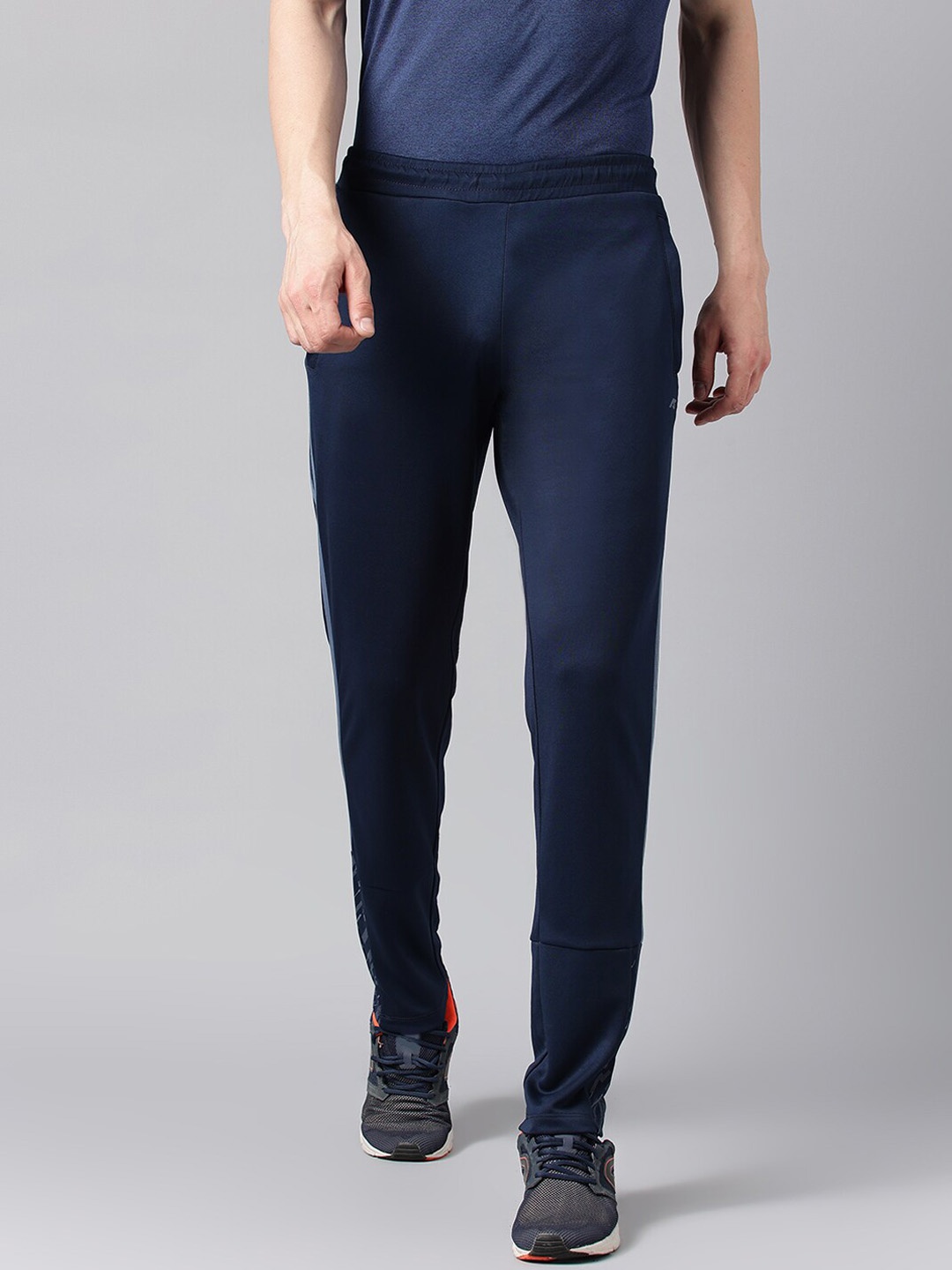 

Alcis Men Side Stripe Detail Anti-Static Drytech Slim-Fit Sports Track Pants, Navy blue