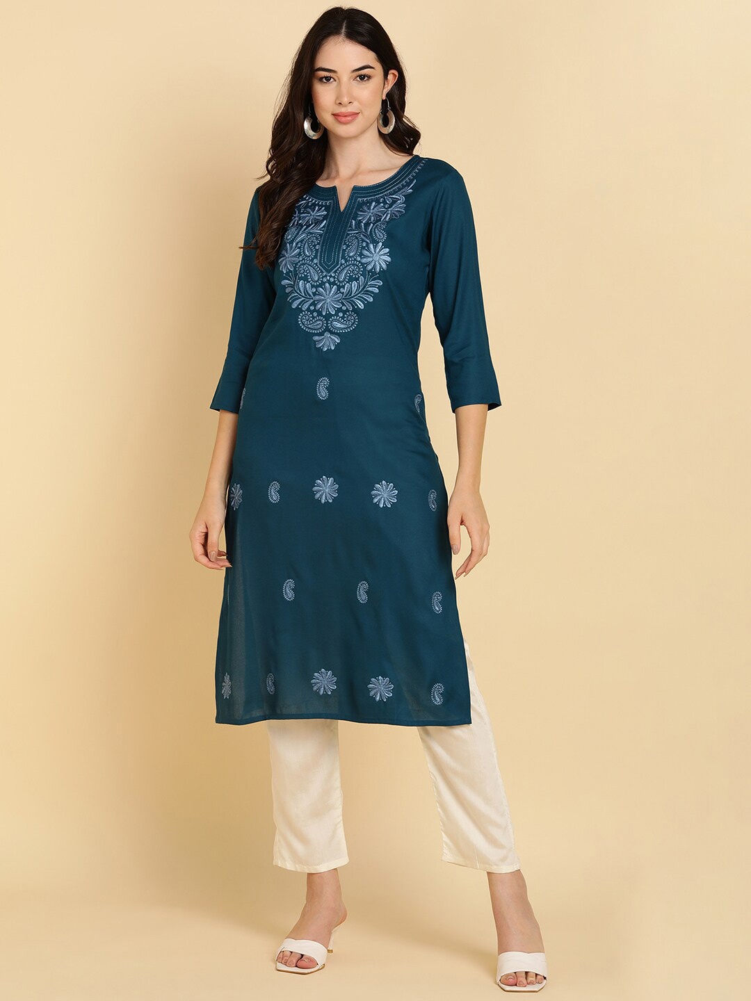 

MissKurti Floral Embroidered Straight Kurta, Blue