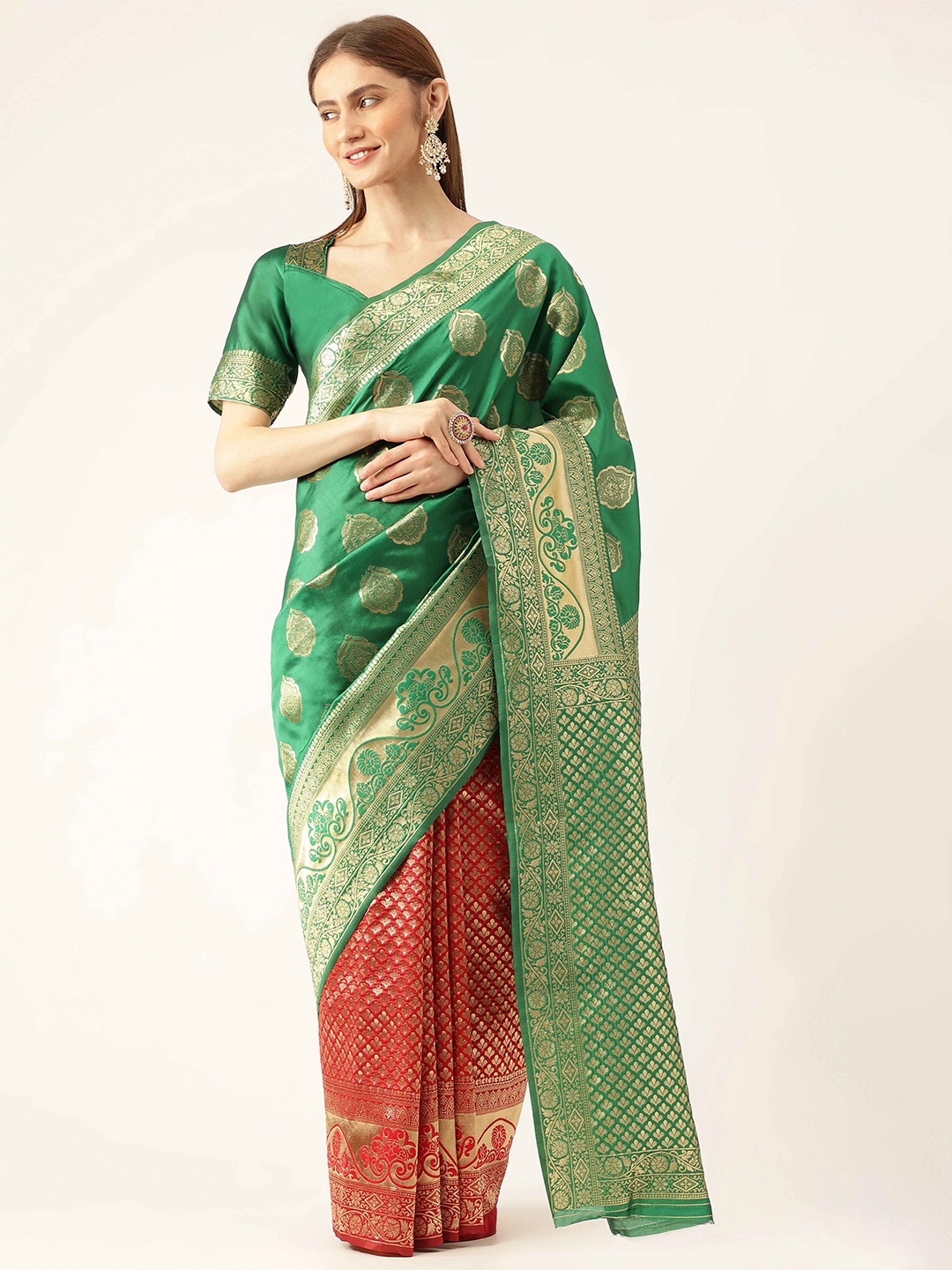

HERE&NOW Green & Red Ethnic Woven Design Zari Kanjeevaram Saree